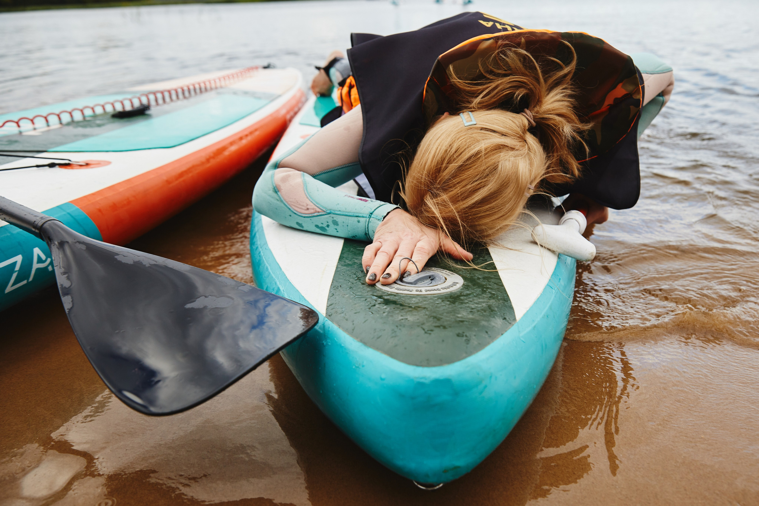 Фотограф на тимбилдинг: спортивное командообразование за городом. КонТайм: профессиональная съемка для организаций