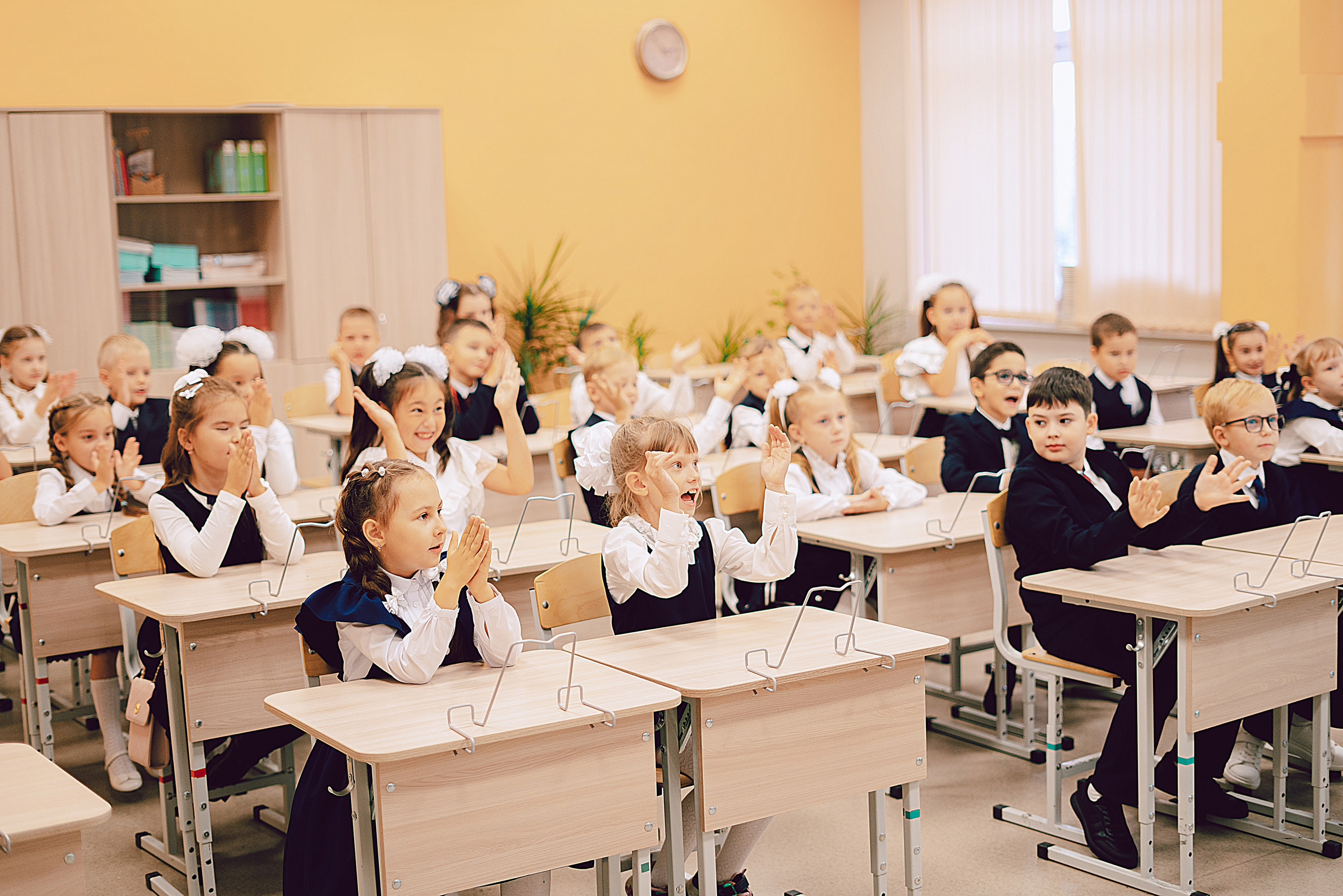 Школьная жизнь. Школьный фотограф в Челябинске. Выпускные фотоальбомы