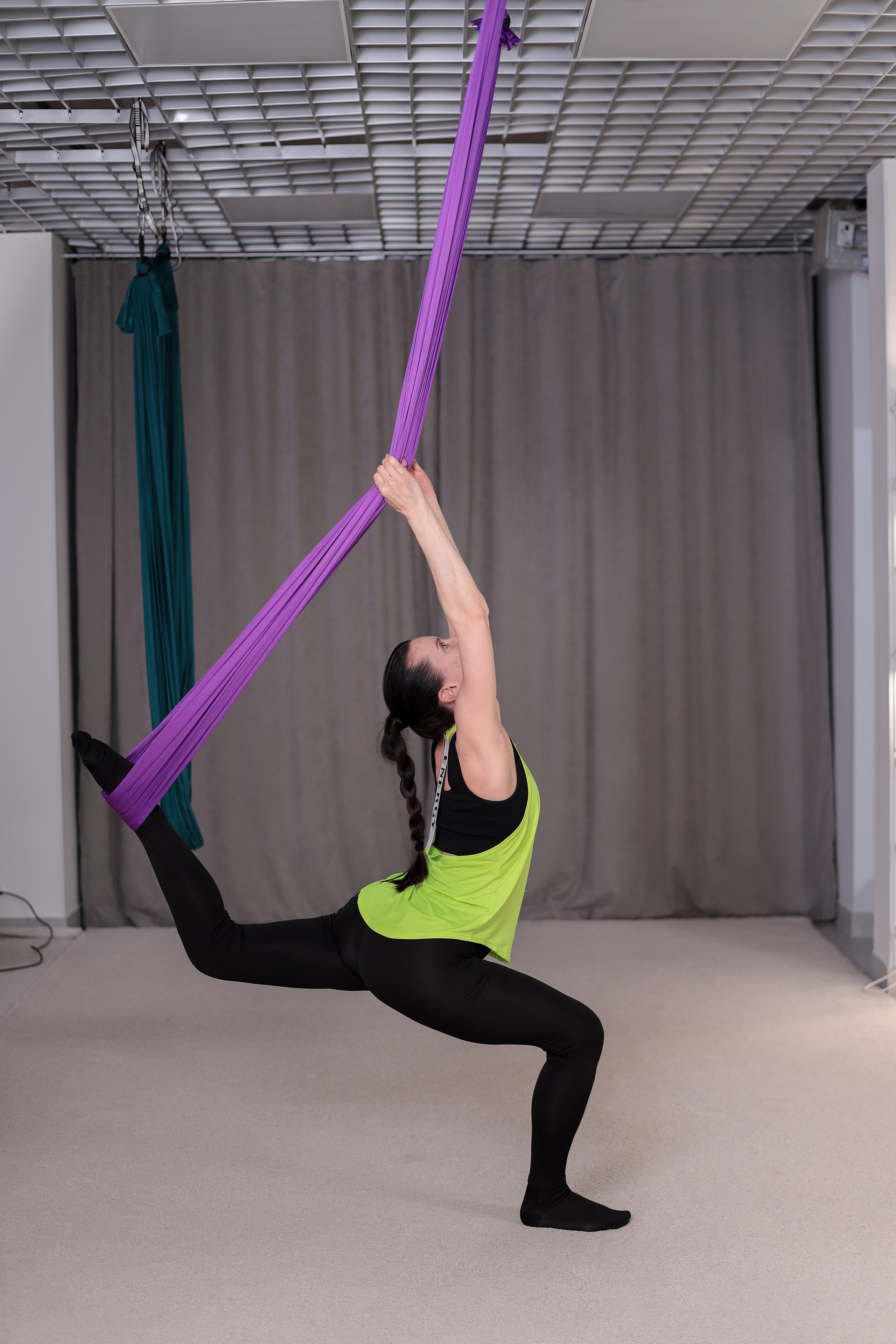 Арт-терапия + аэройога. Фотограф Надршина Лилия