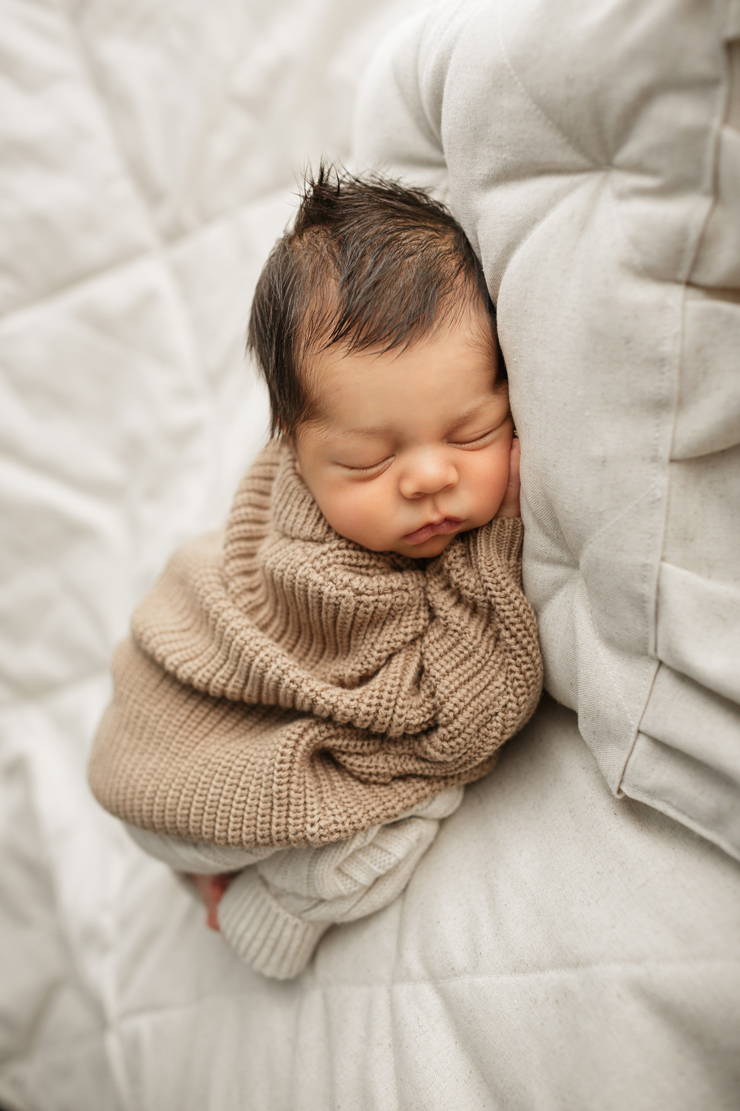 Фотосессия новорождённых. Фотограф Беременности и Новорождённых в Кемерово