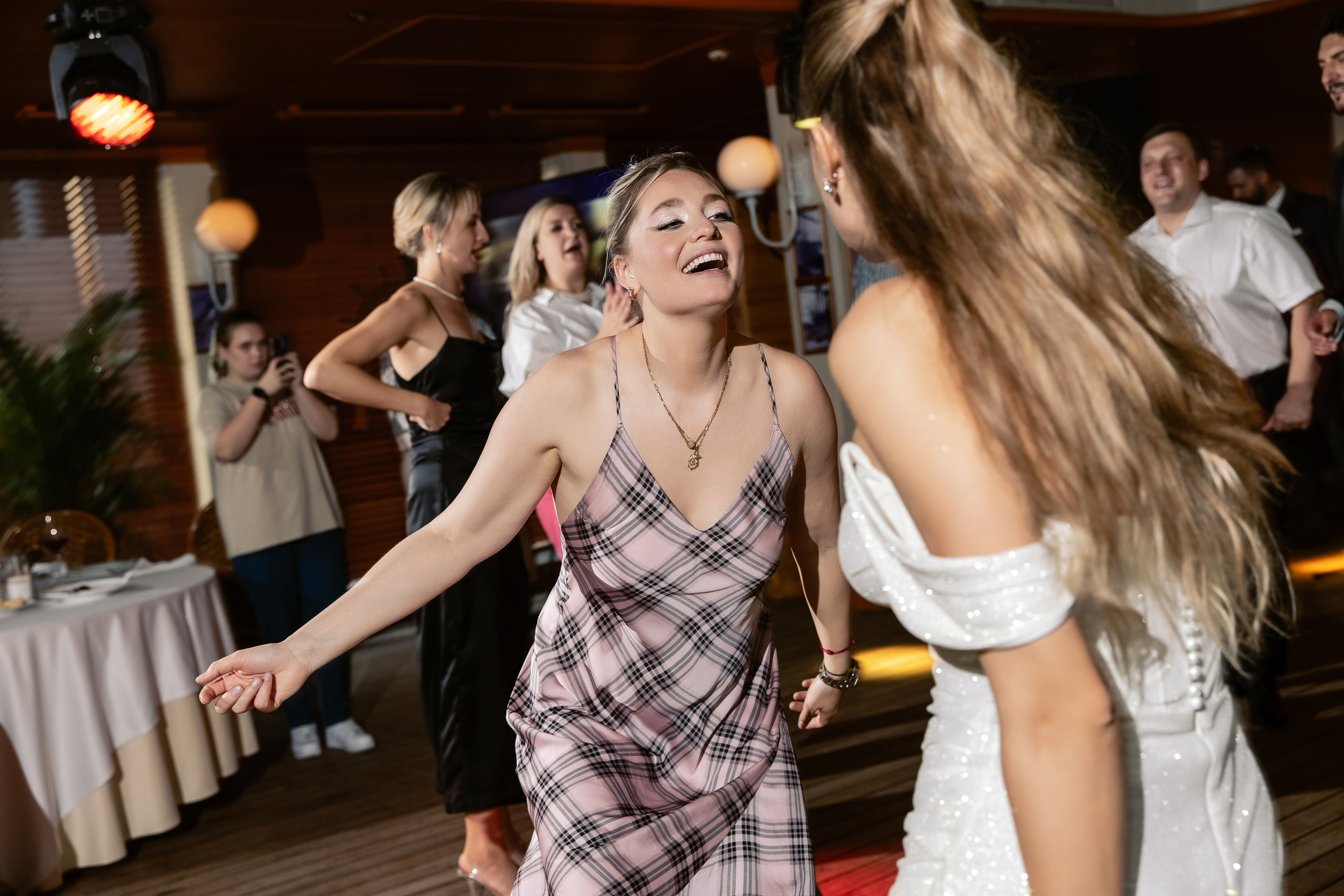 IU&D. Свадебный репортажный фотограф в Москве