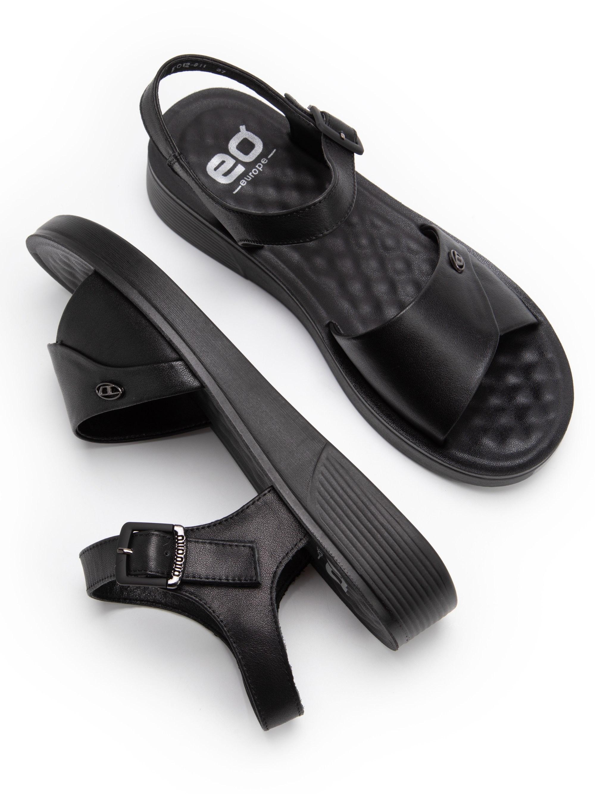 Каталожная фотография обуви. Фотограф в Москве Егор Гончаров