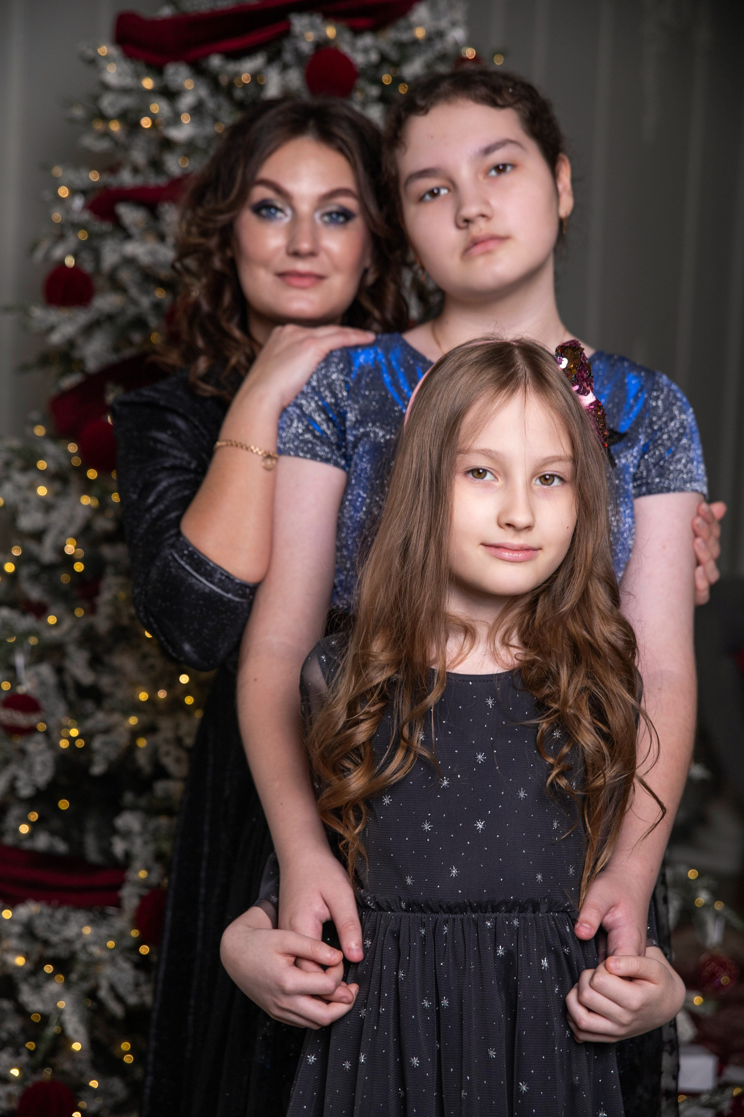 Новогодняя (студия). Алена и дети. Фотограф Лапочкина Татьяна