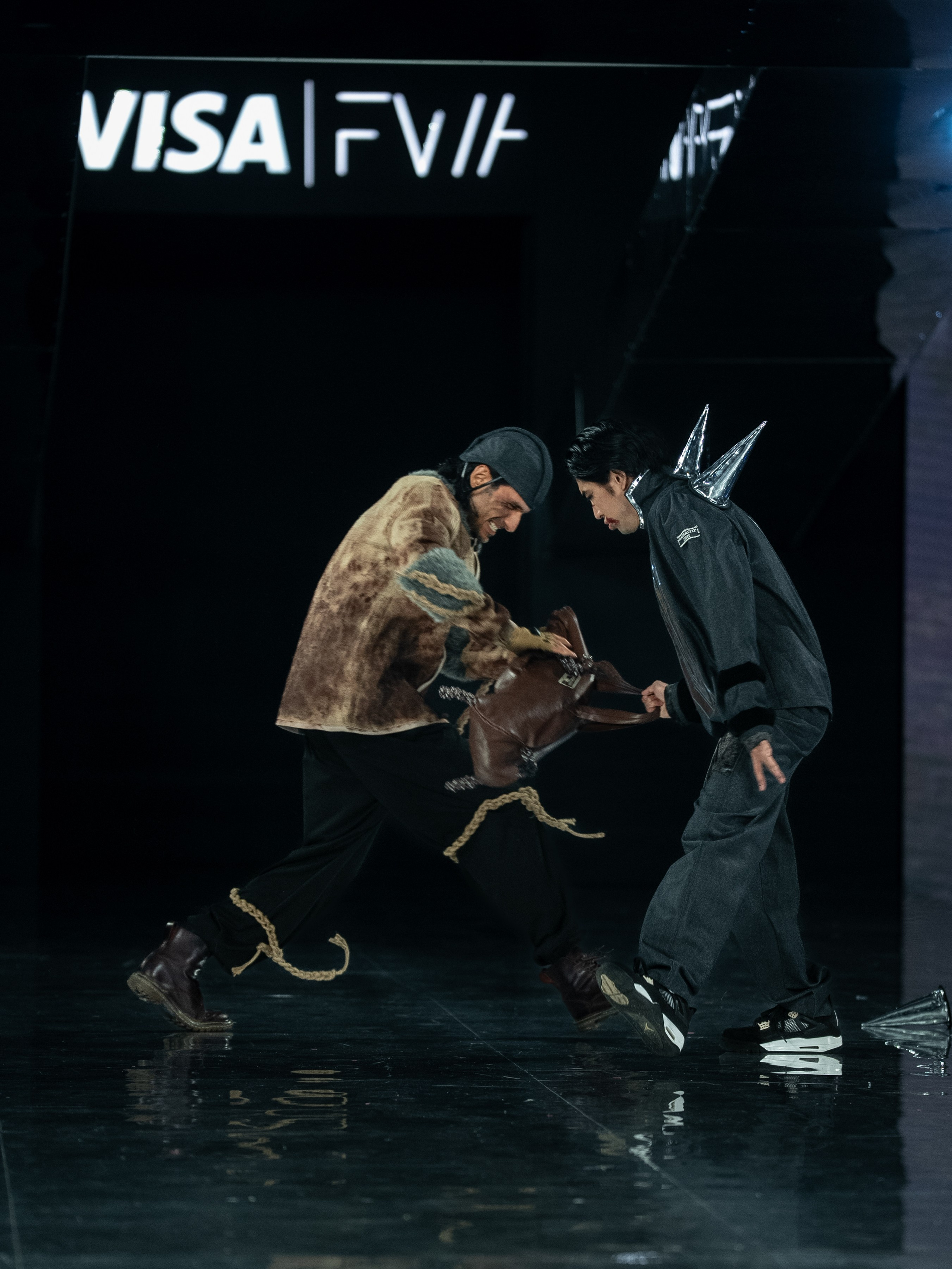 Visa Fashion Week Almaty Pre-Fall 2026 GAZHAIYIP. Сайт Алматинского НЮ АРТ, будуар и фэшн фотографа Дениса Карпенко