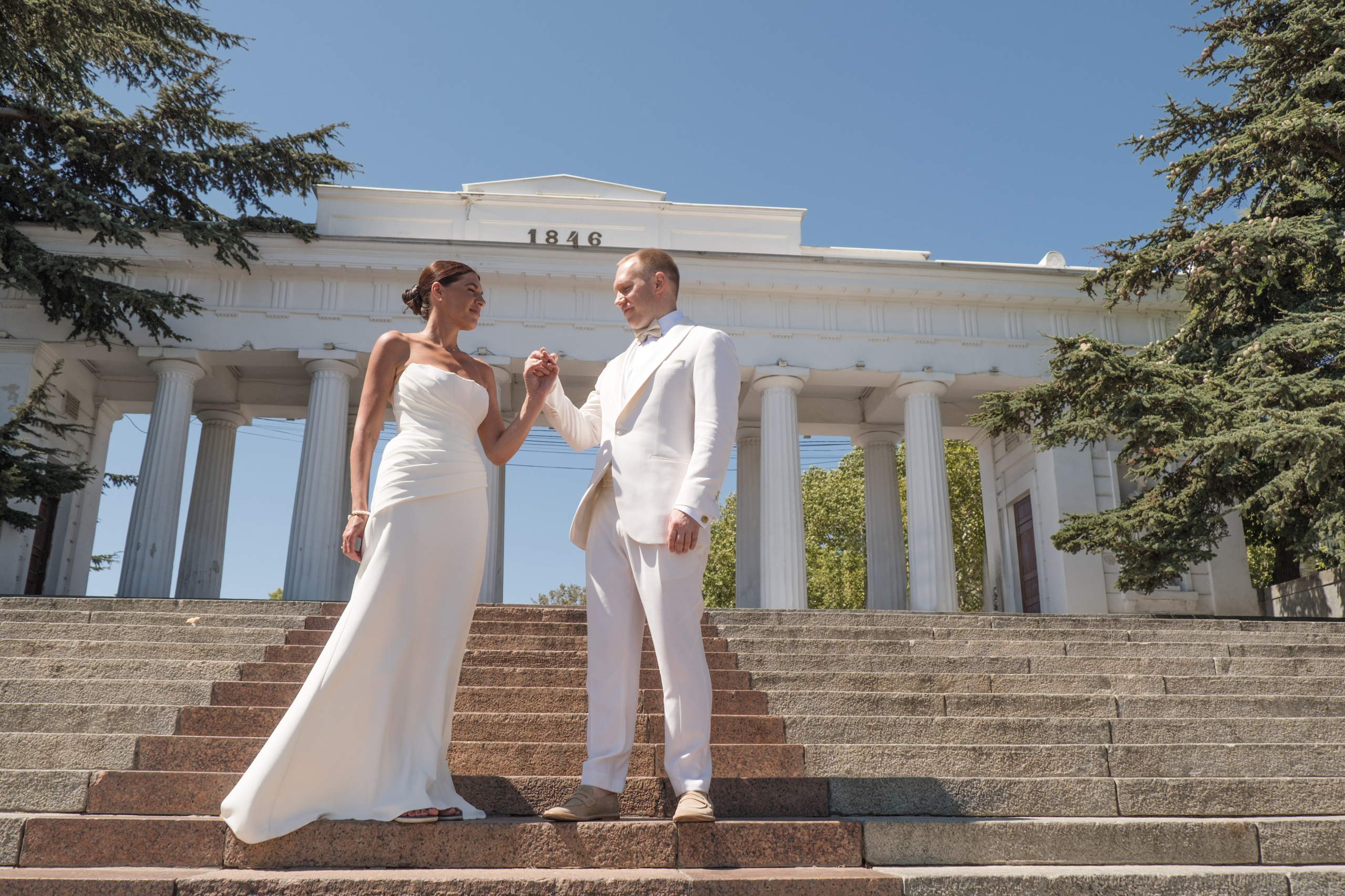 Свадебная фотосессия. Разные. Красивые фотографии. Профессиональная фотосъемка в Крыму. Натуральные эмоции и живые кадры. Забронируйте дату прямо сейчас!