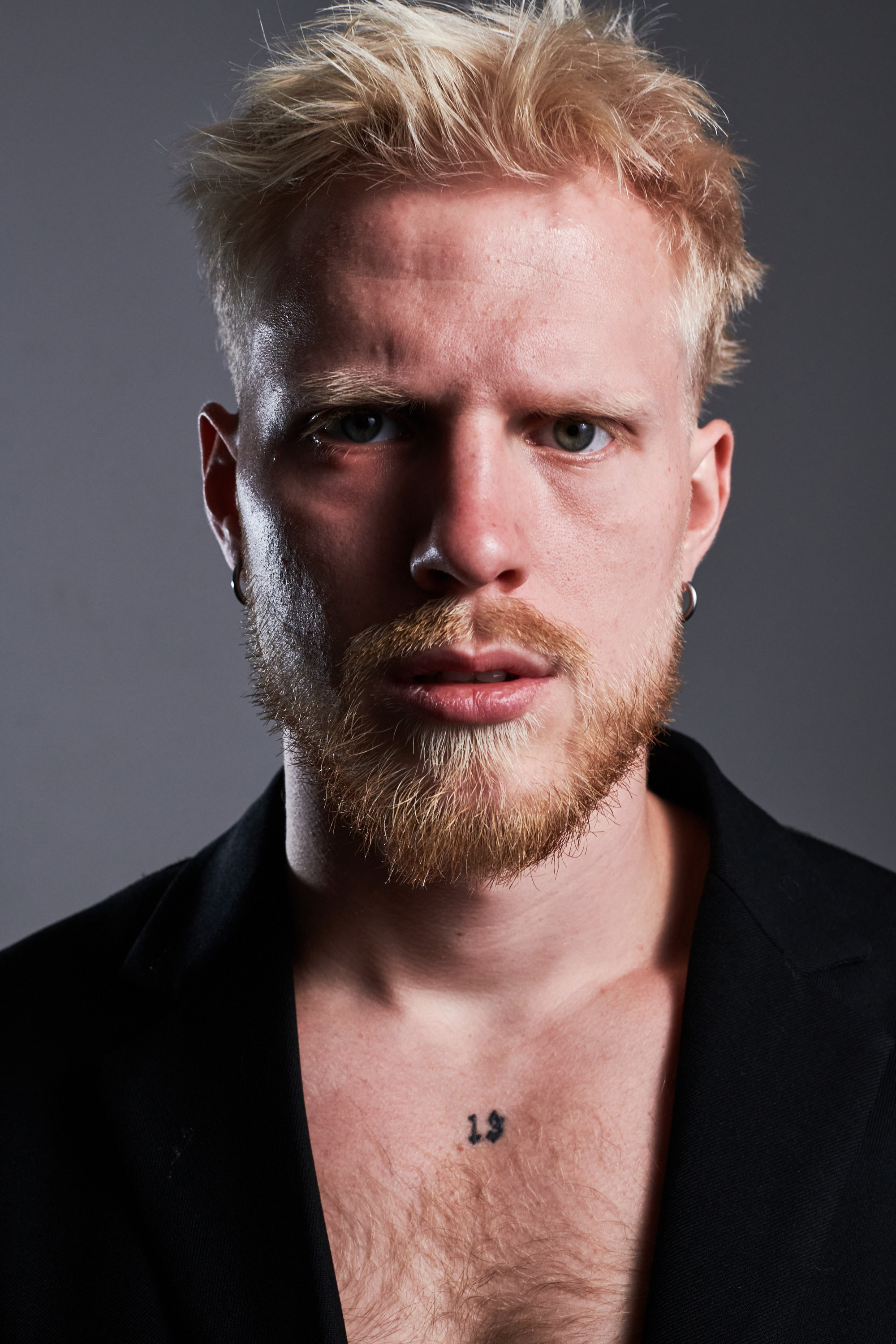 MAD AND HEALTHY. Main