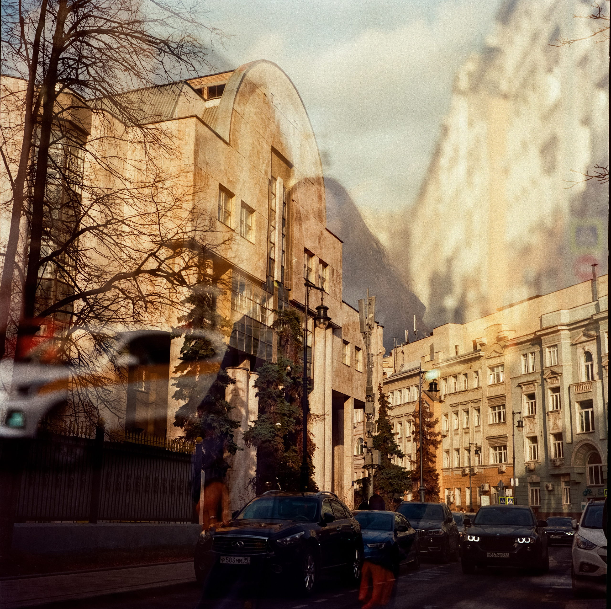 Koniflex / Kodak Aerocolor IV 125 / Благовещенский пер. / апрель 2024