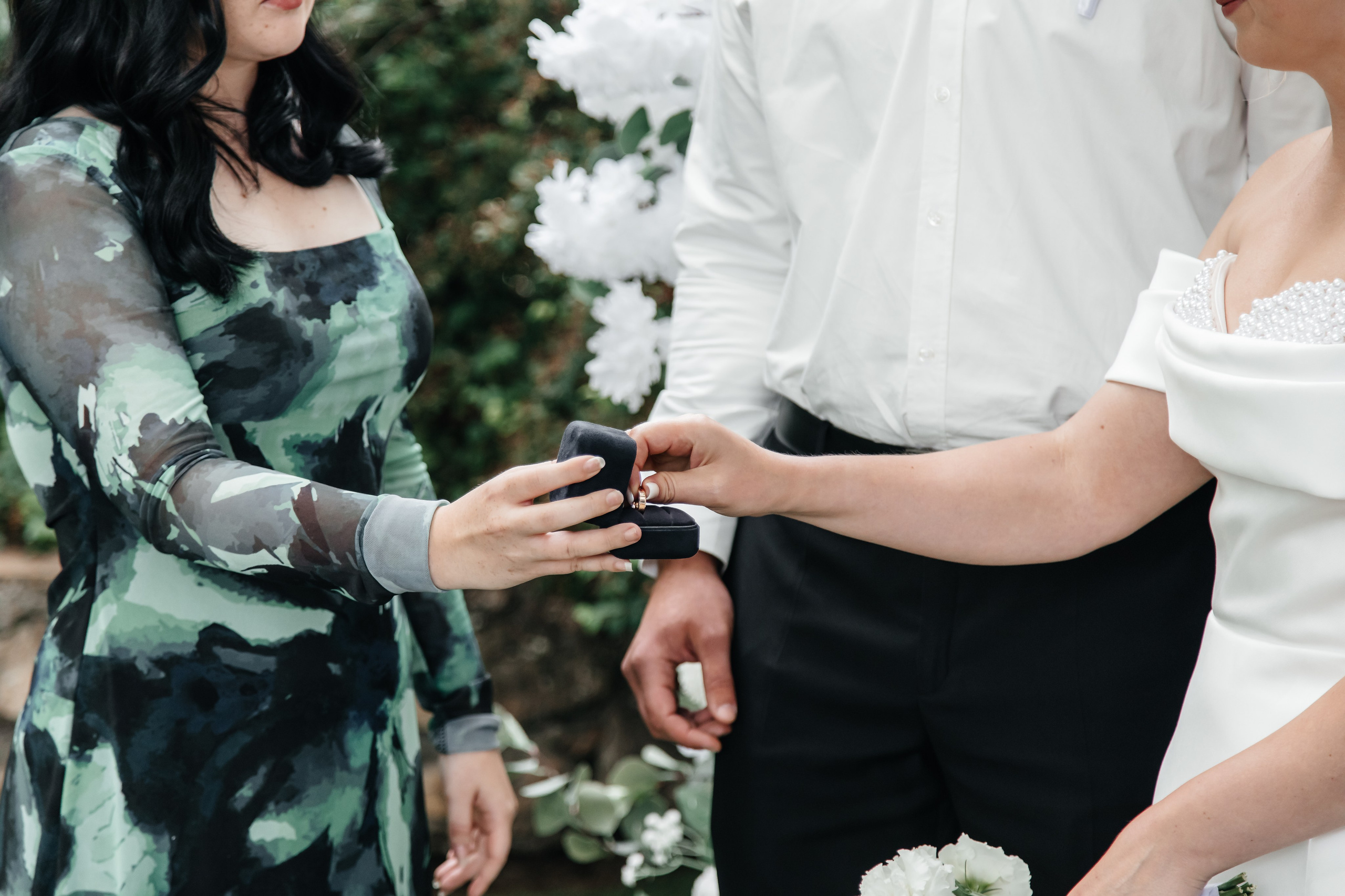 Анонс свадьбы Юлии и Игоря. Городская лавстори в Севастополе. Свадебный фотограф в Крыму и Севастополе Ольга Баскакова