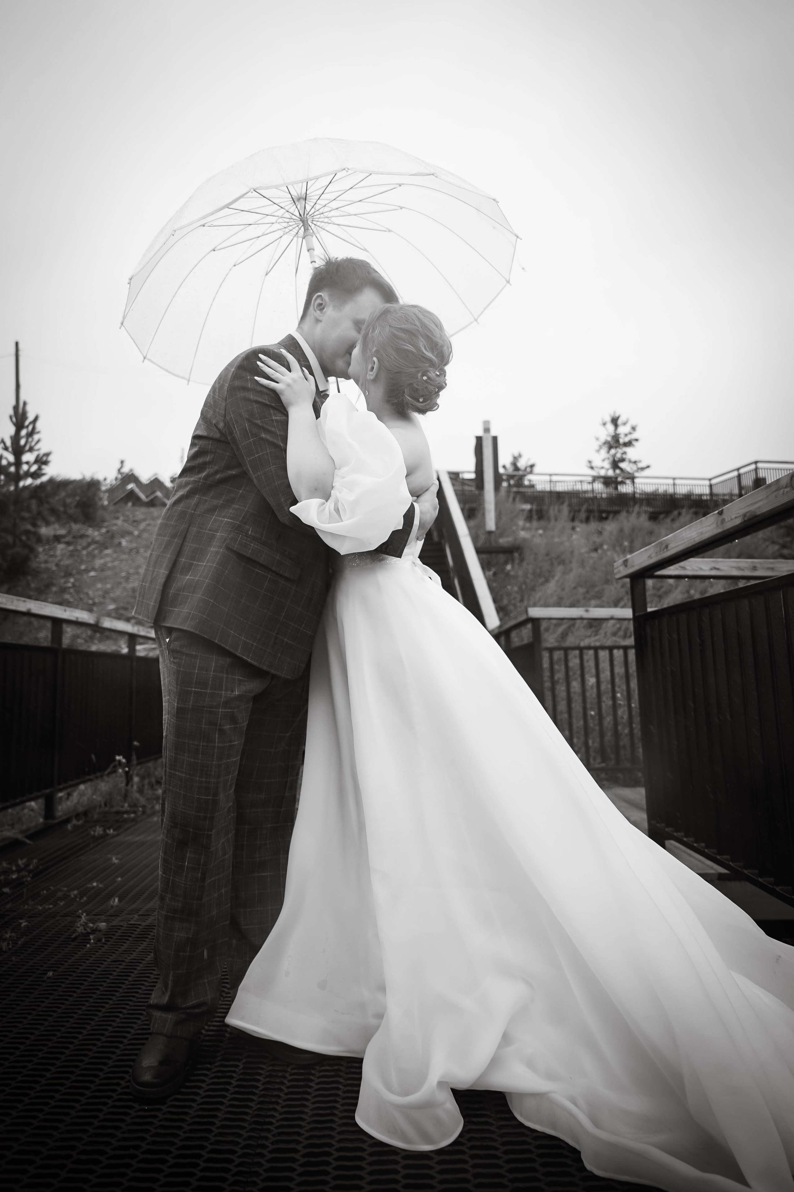 Свадьба в дождь