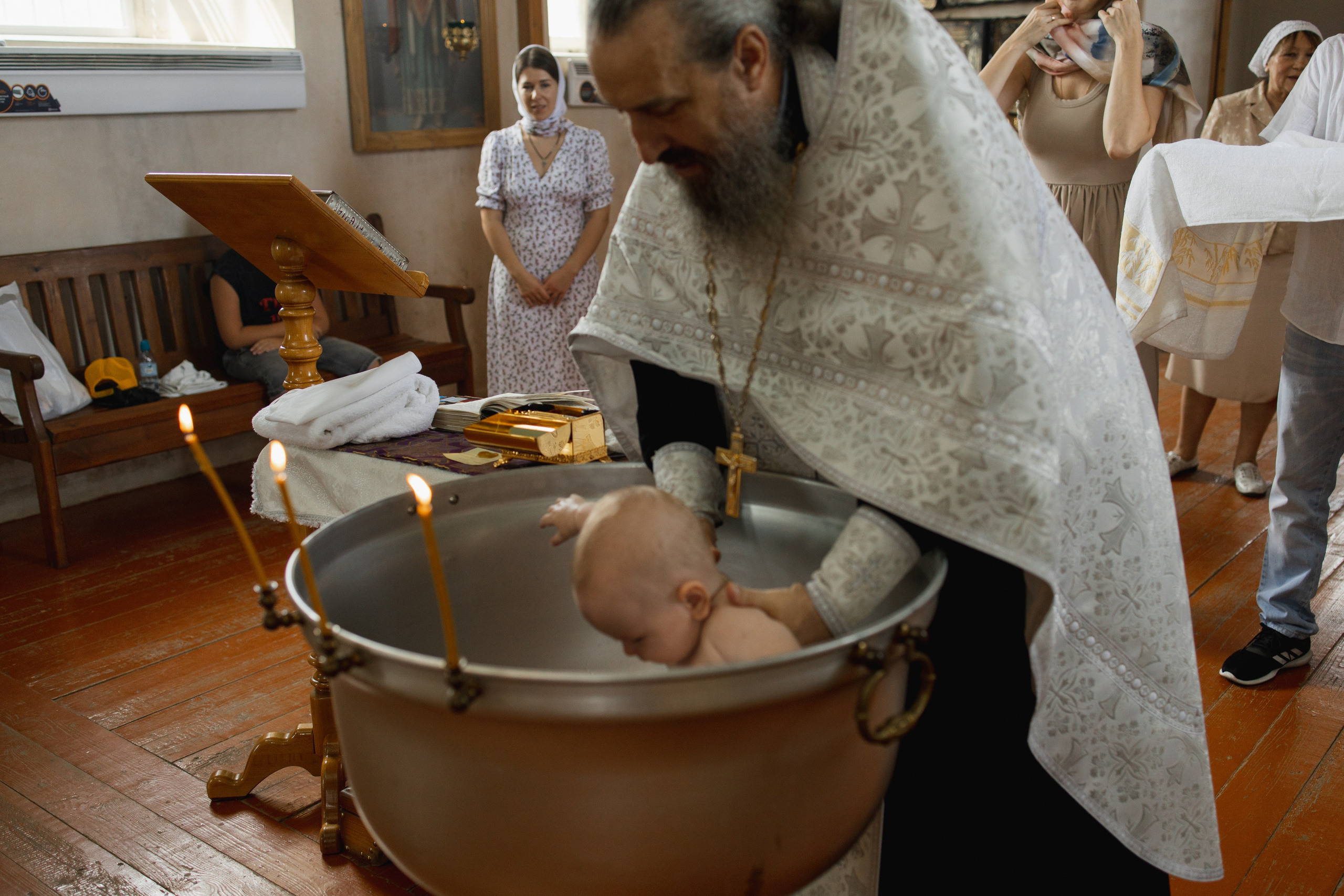 Крещение Даниила в Церкви Троицы Живоначальной. Свадебный и семейный фотограф Ольга Разрядова