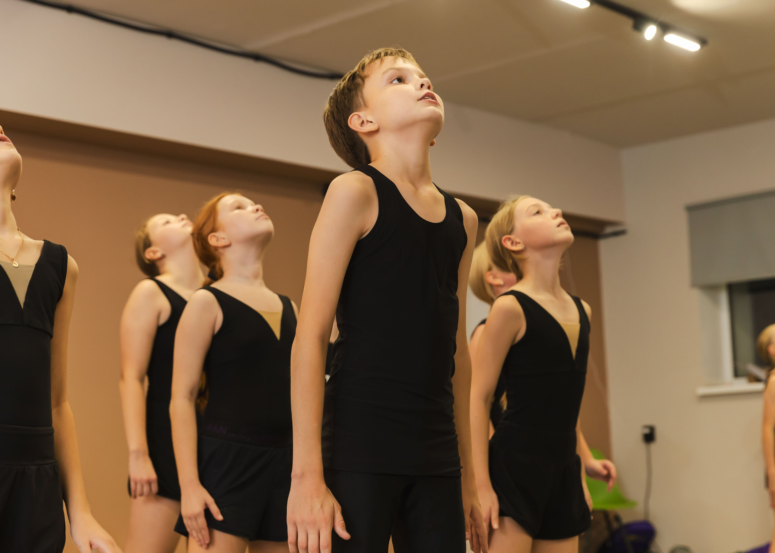 26.09.2025 M&Dance, занятие в зале. ФОТОГРАФ ВИНОГРАДОВА ДАРЬЯ