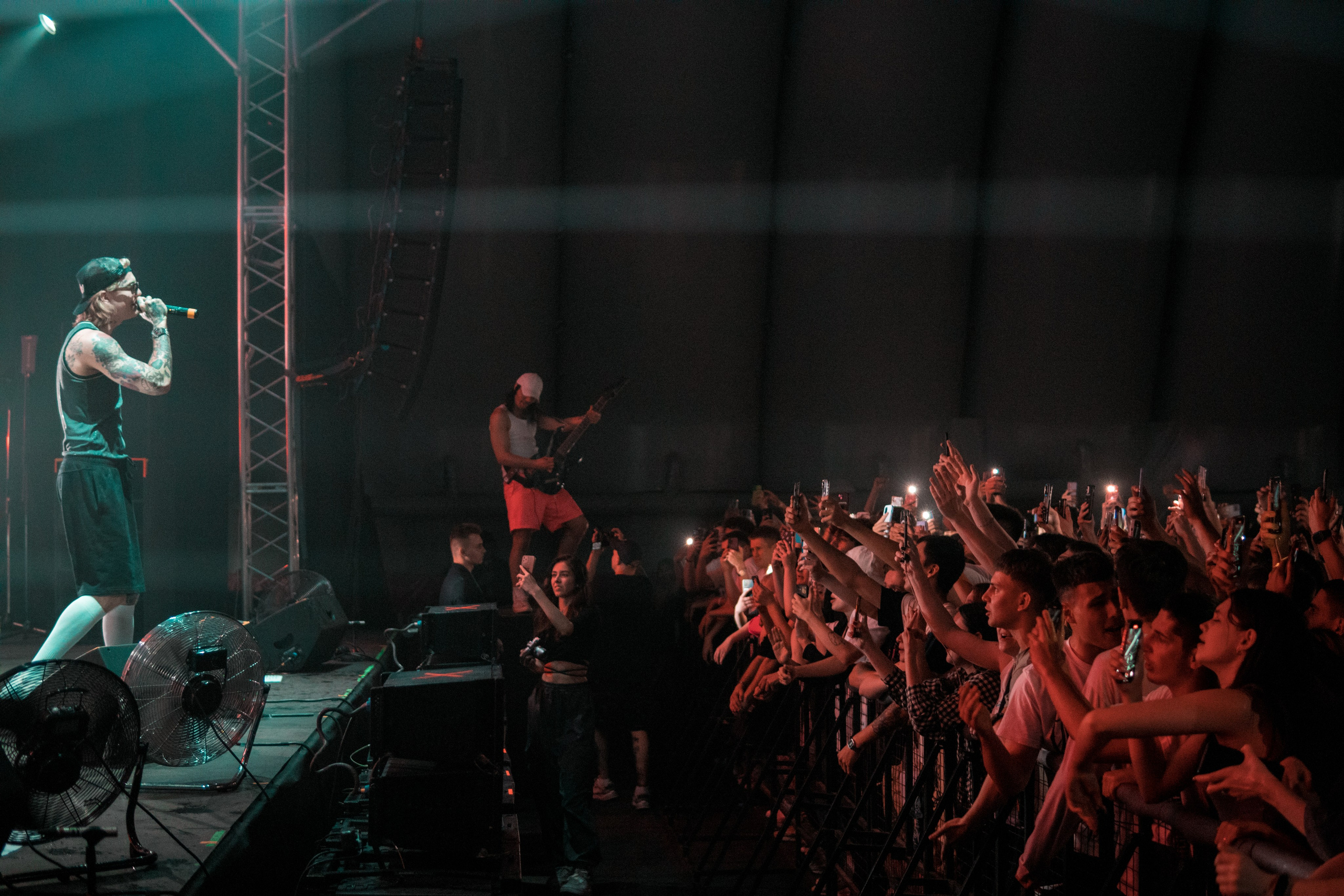 Концерт SODA LUV. Фотограф в Ростове-на-Дону Игорь Апасеев