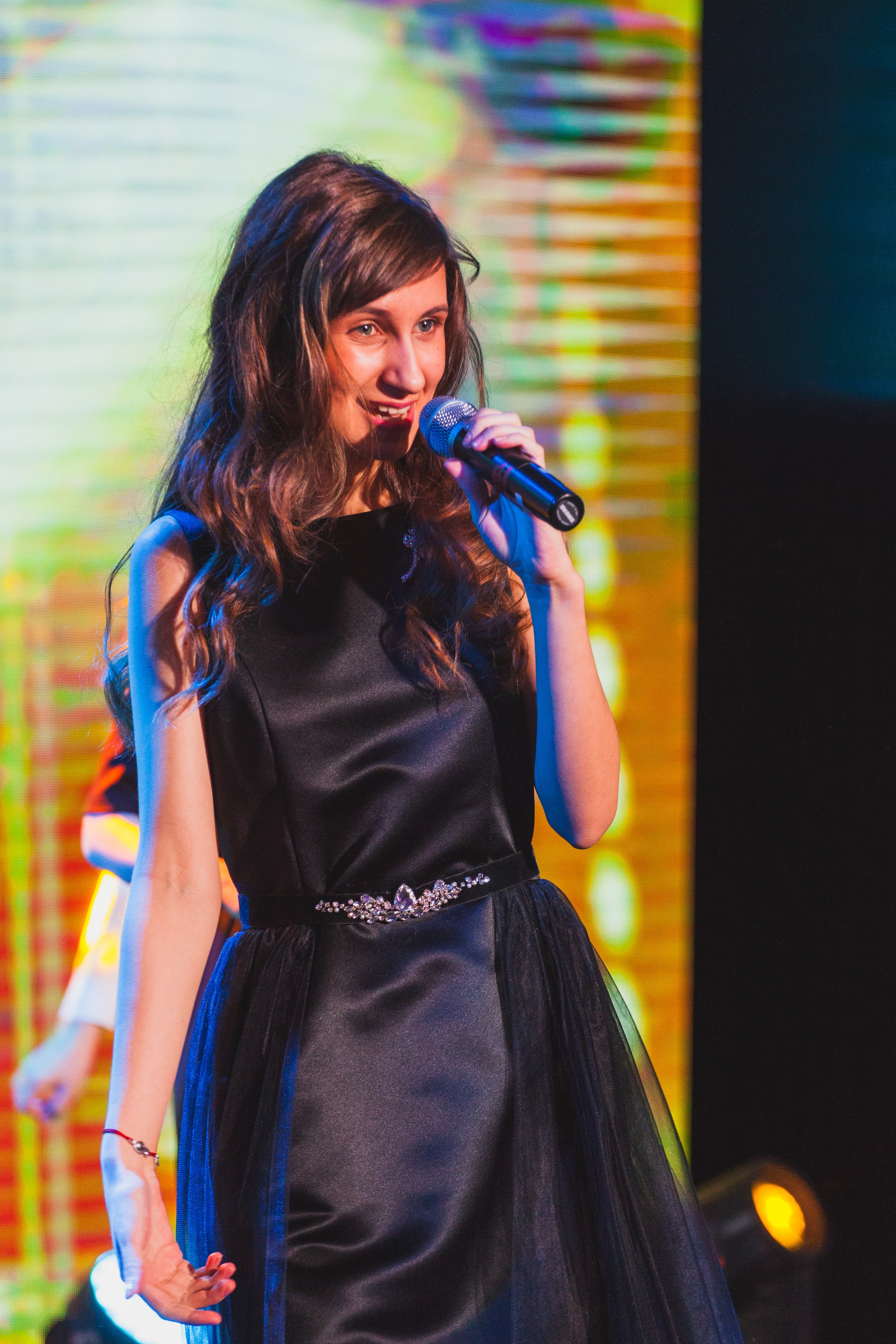 О2ТВ группа СТРАНА. Видеооператор/Фотограф Николай Завьялов