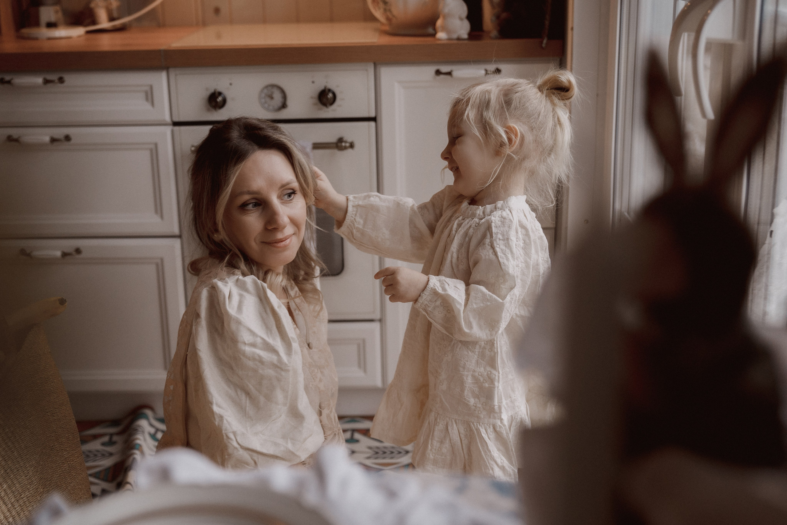 Лея и Ксения в фотодаче Ландыши. Семейный и детский фотограф в Сергиев Посаде, Хотьково Якимчук Любовь