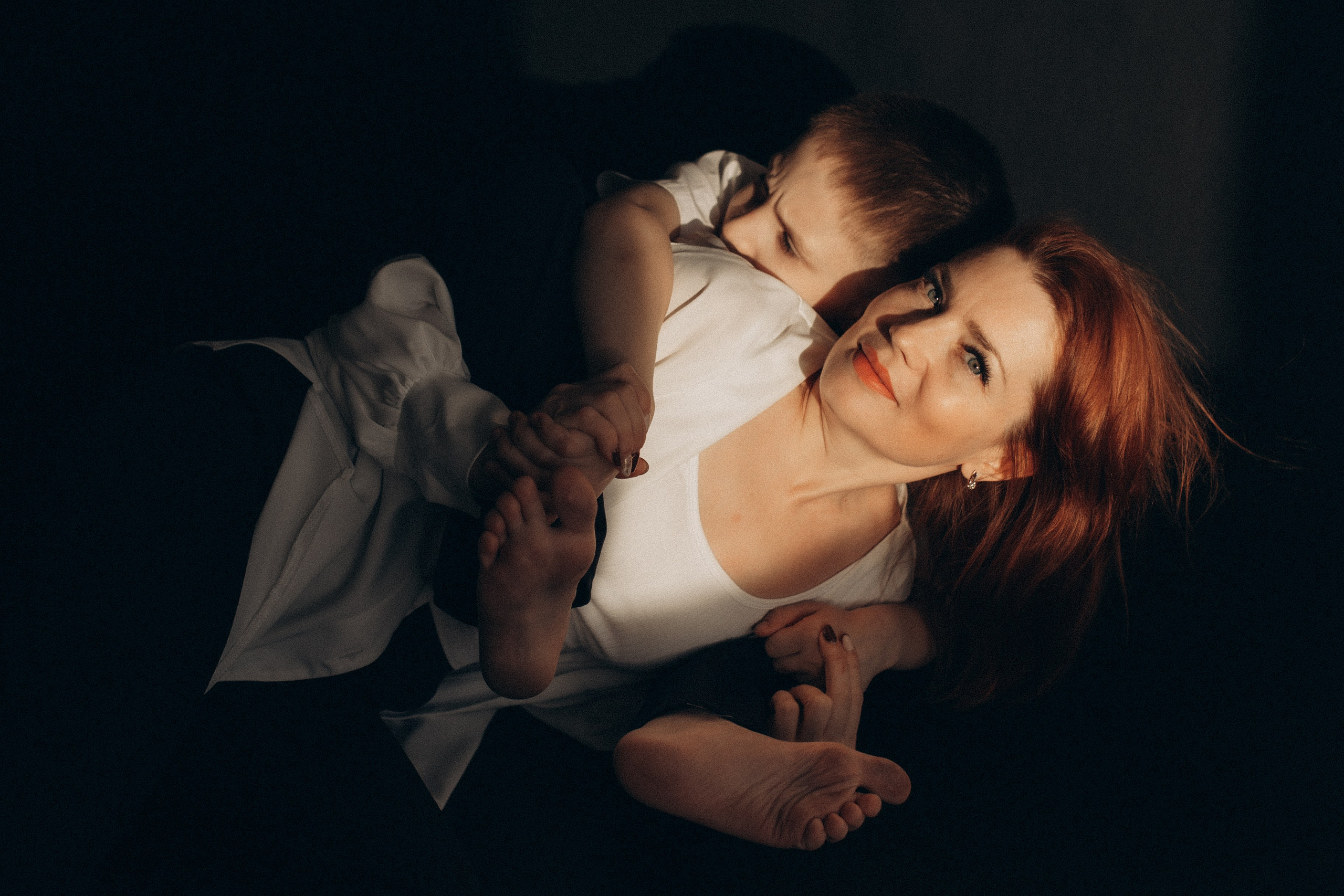 Любовь мамы и сына. Семейный фотограф lifestyle в Новосибирске Елена Шпилевая