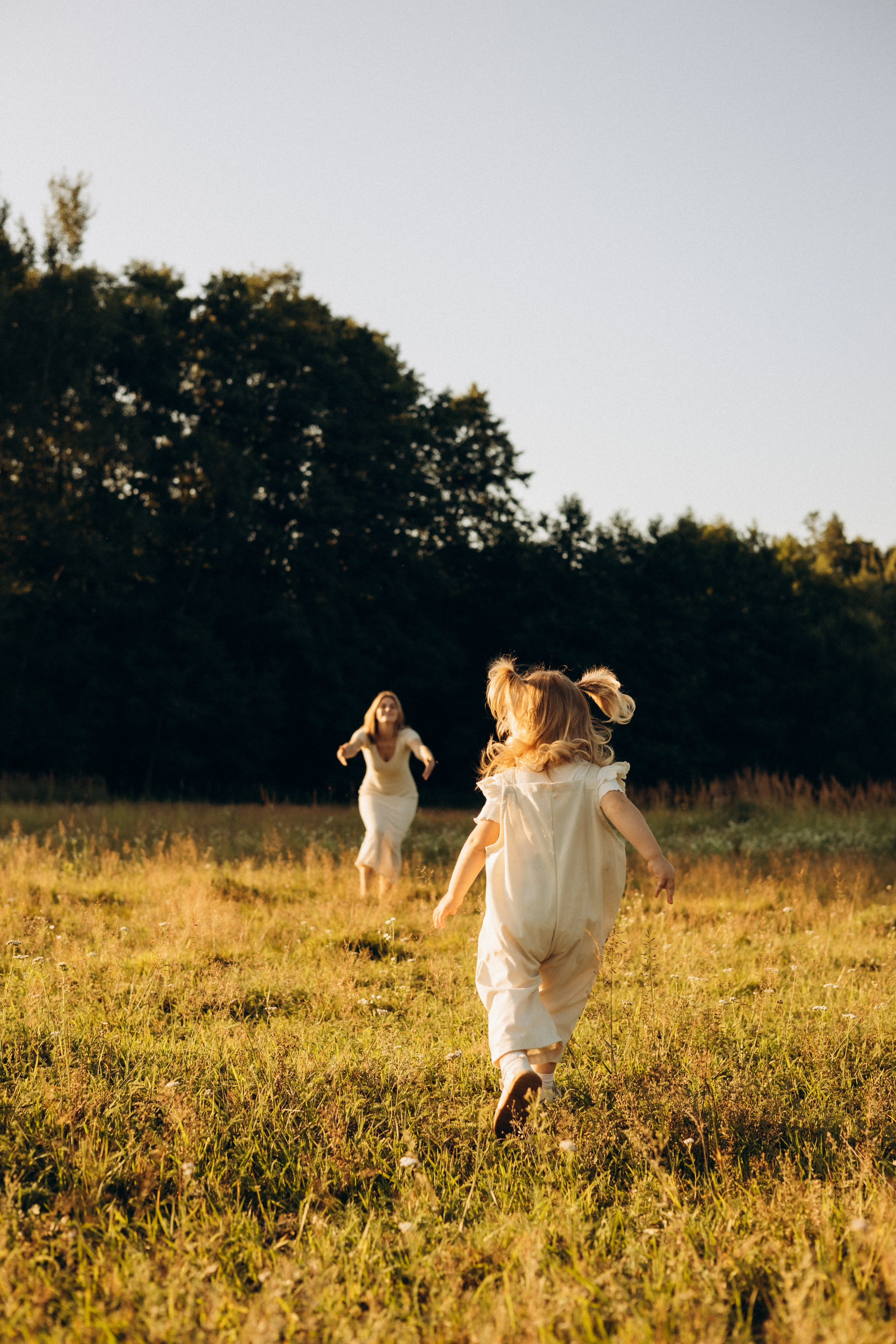 Мамочка и дочка (27.07.2025) г. Жуков (Калужская обл.). Надежда Стар семейный и церковный фотограф в Жукове и Калужской области