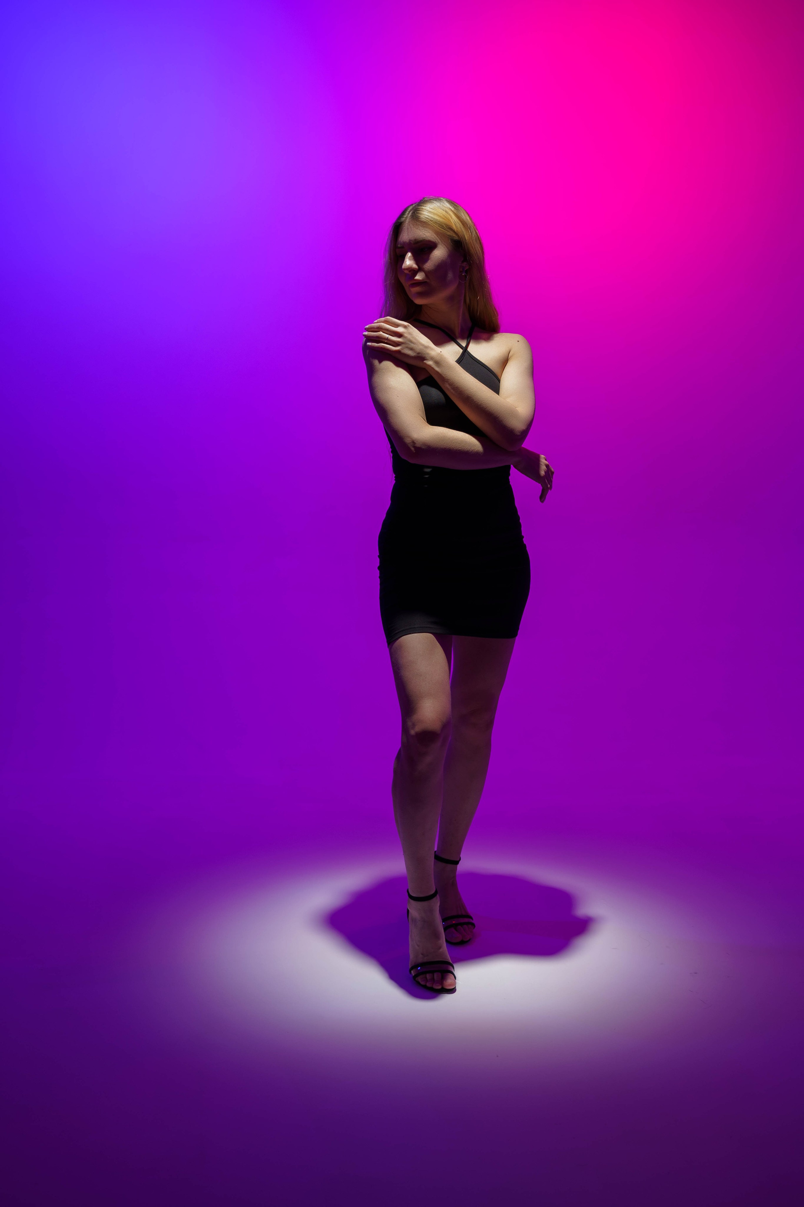 Студийный минимализм. Виктория Алпеева — фотограф по любви