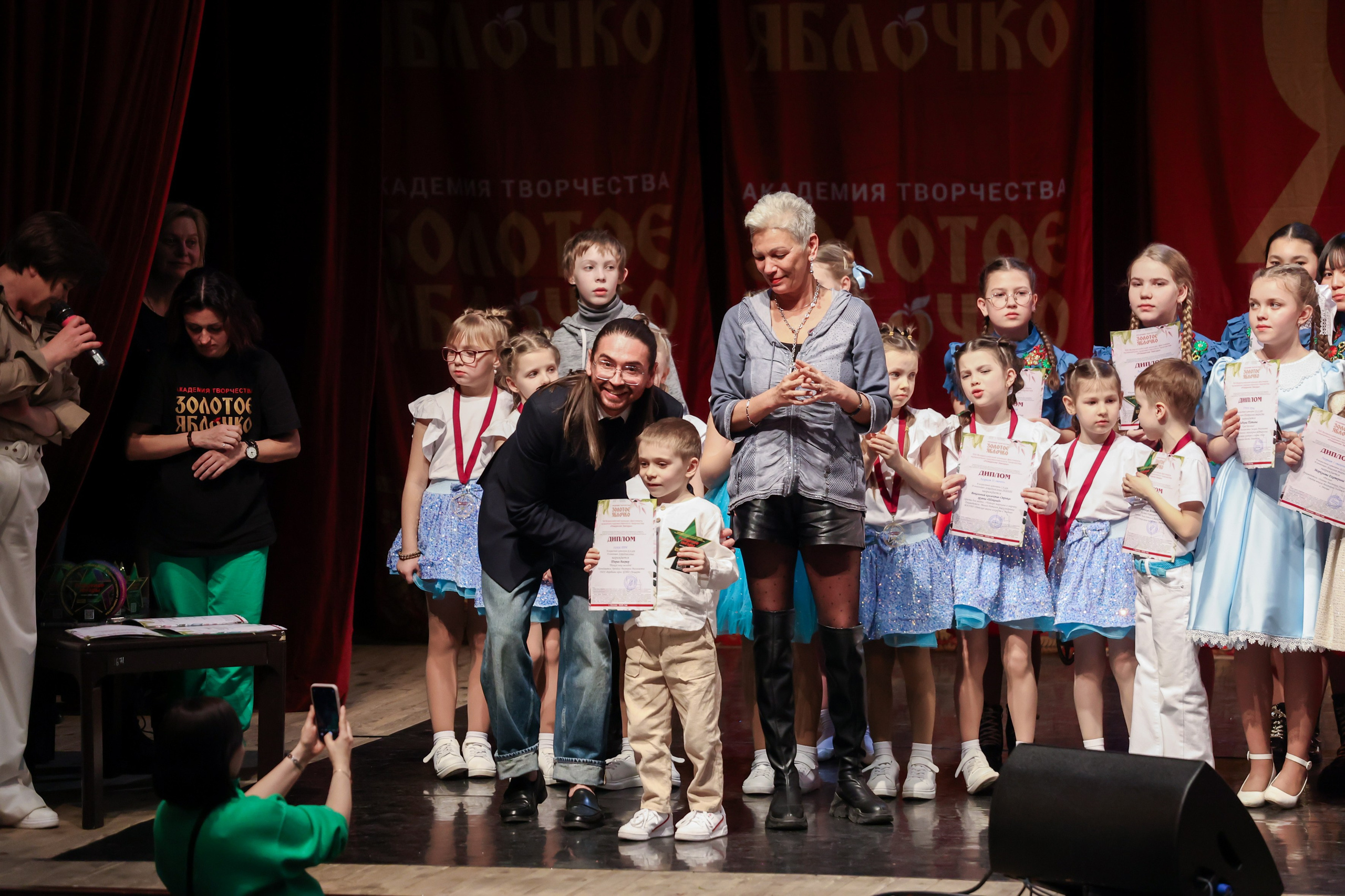 12 апреля, блок 2, г. Москва. Золотое яблочко