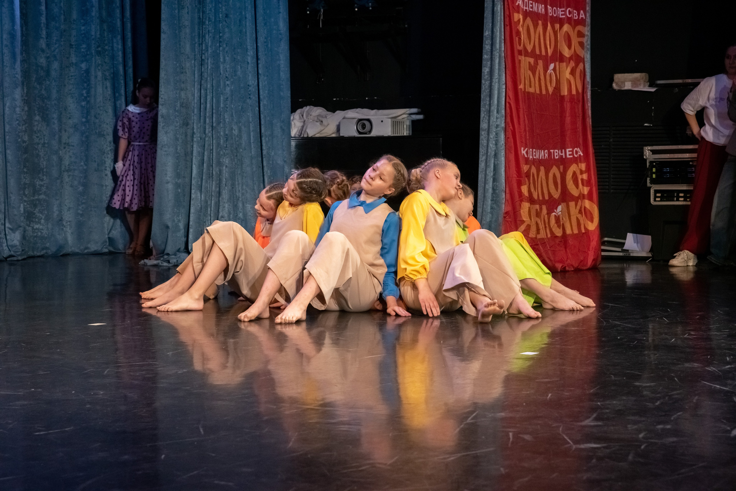 7 декабря, г. Выборг. Золотое яблочко