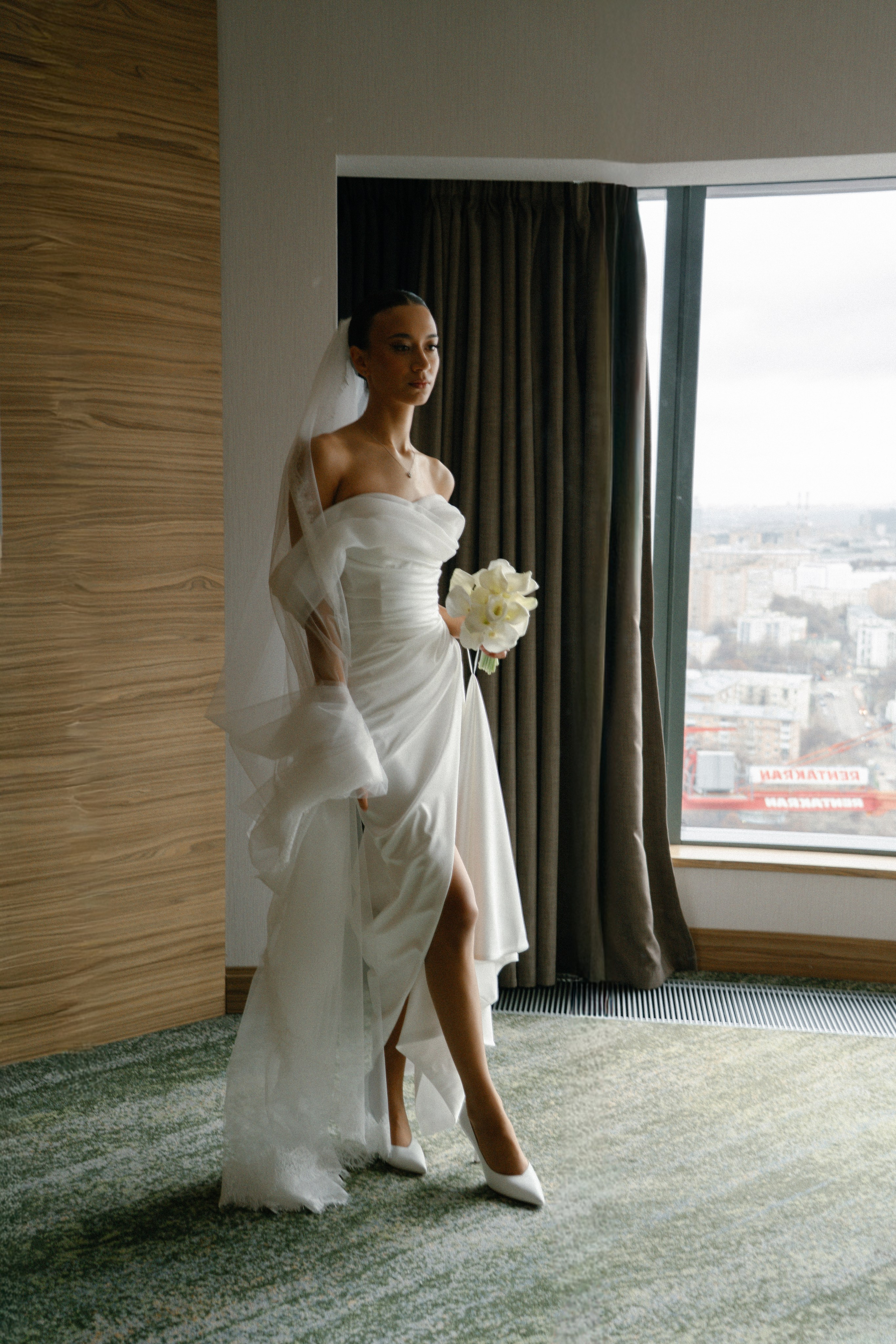 Свадебная фотосессия в Reddison Blue Олимпийский