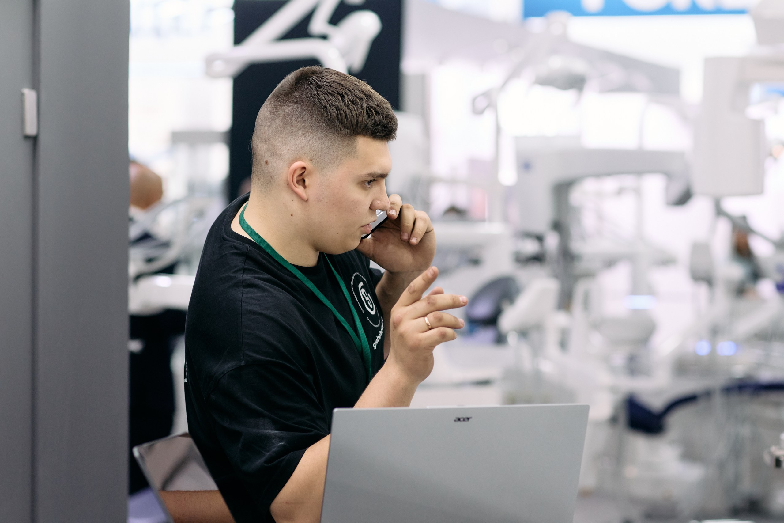 Дентал Салон 2026: Vatech. Свадебный и репортажный фотограф Дмитрий Кононенко