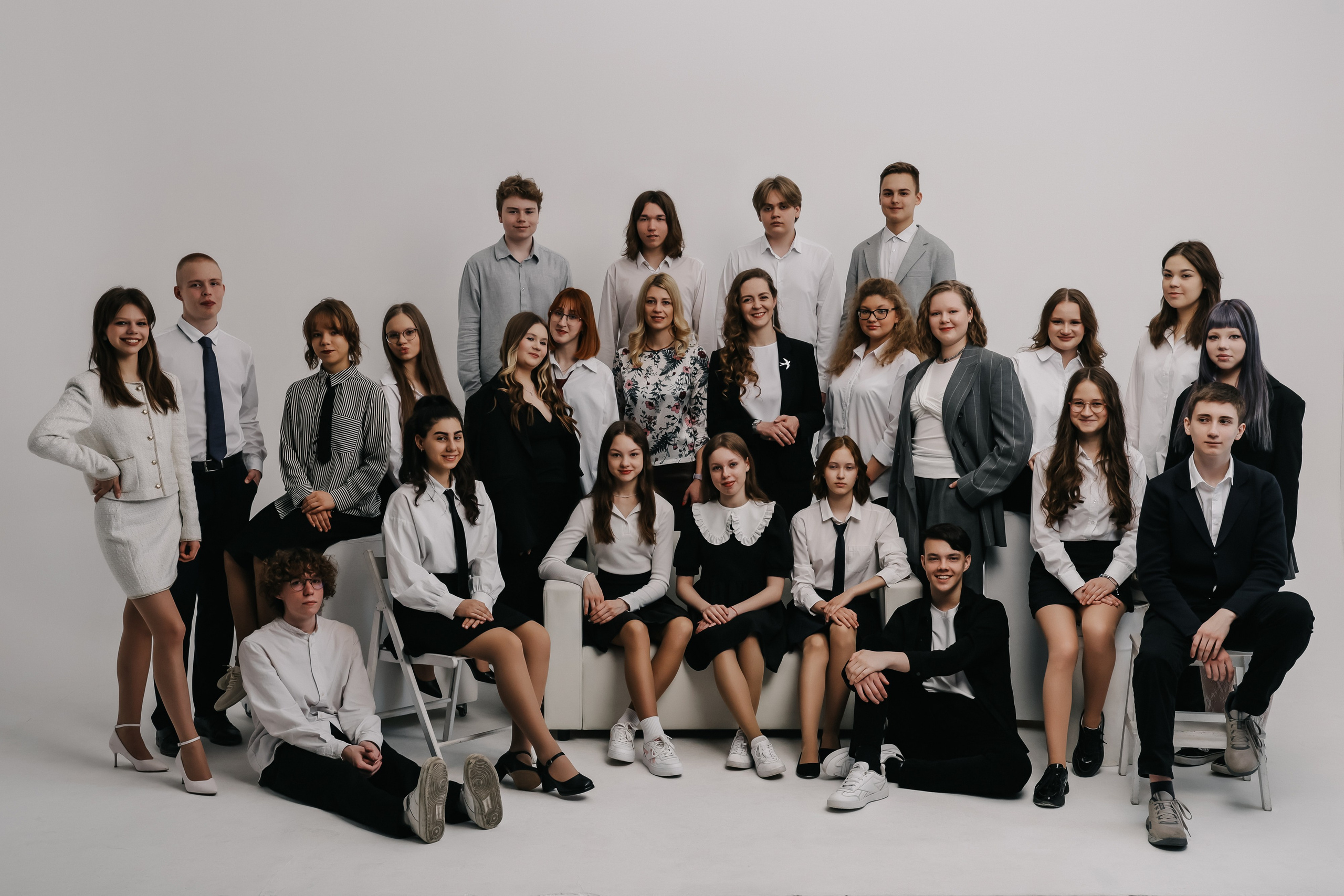 Школьные. Фотограф свадебный, репортажный, индивидуальный, фото для маркетплейсов, брендов, автосалонов