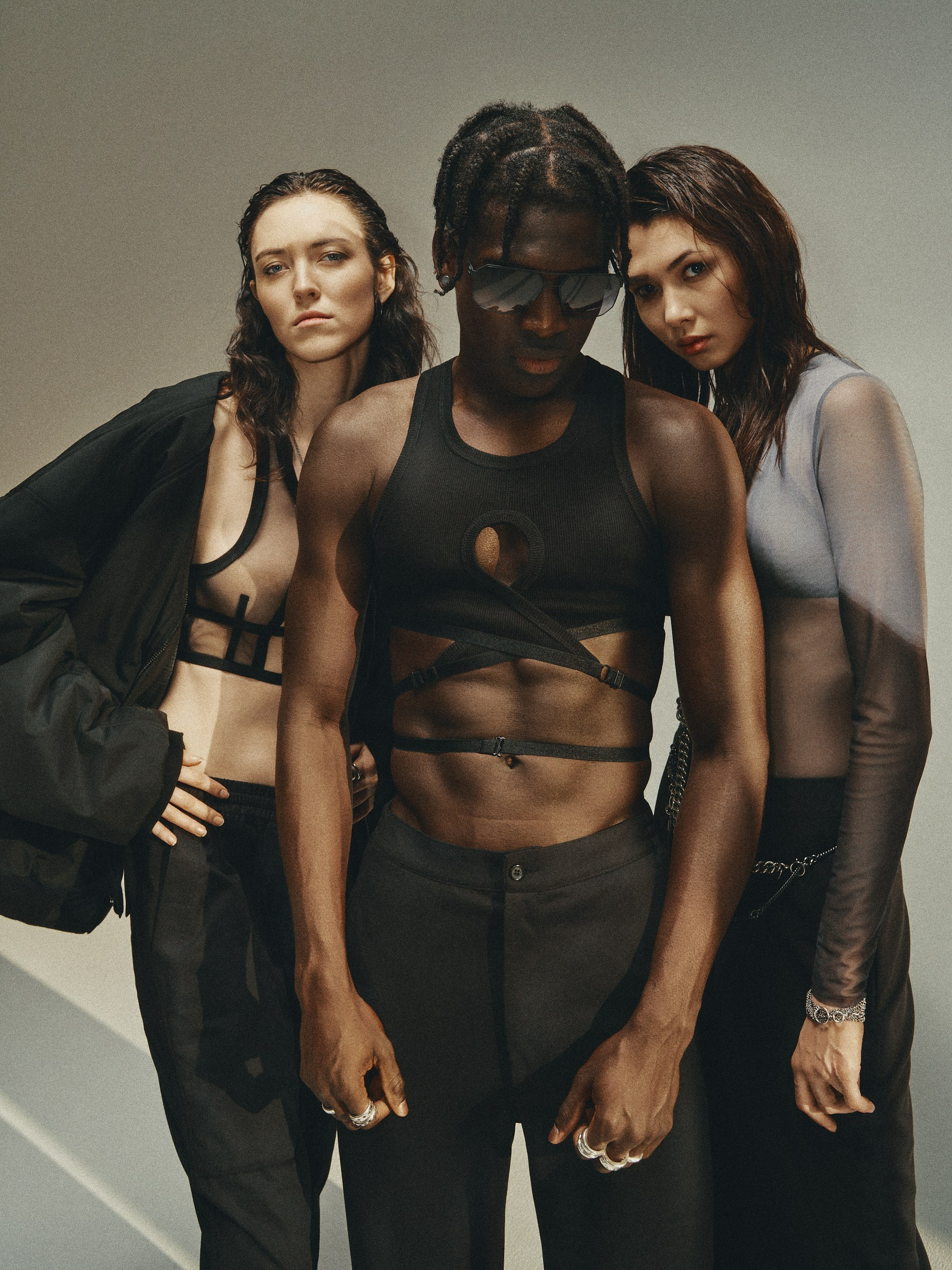 Ianis Chamalidi SS23. Рома Гелик фотограф из г. Москва