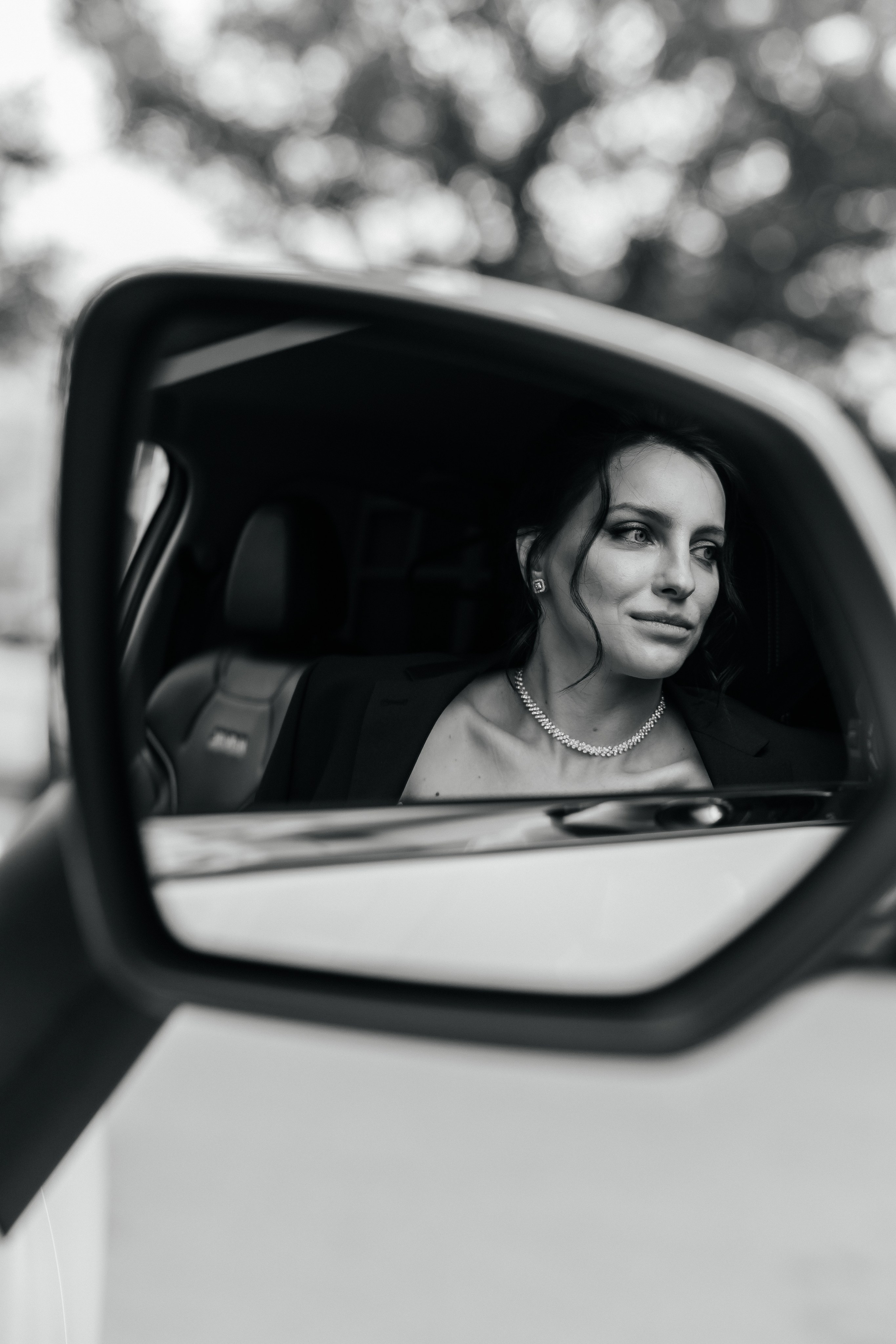 Свадебная фотосессия во Дворце бракосочетания № 4. Свадебный фотограф в Москве