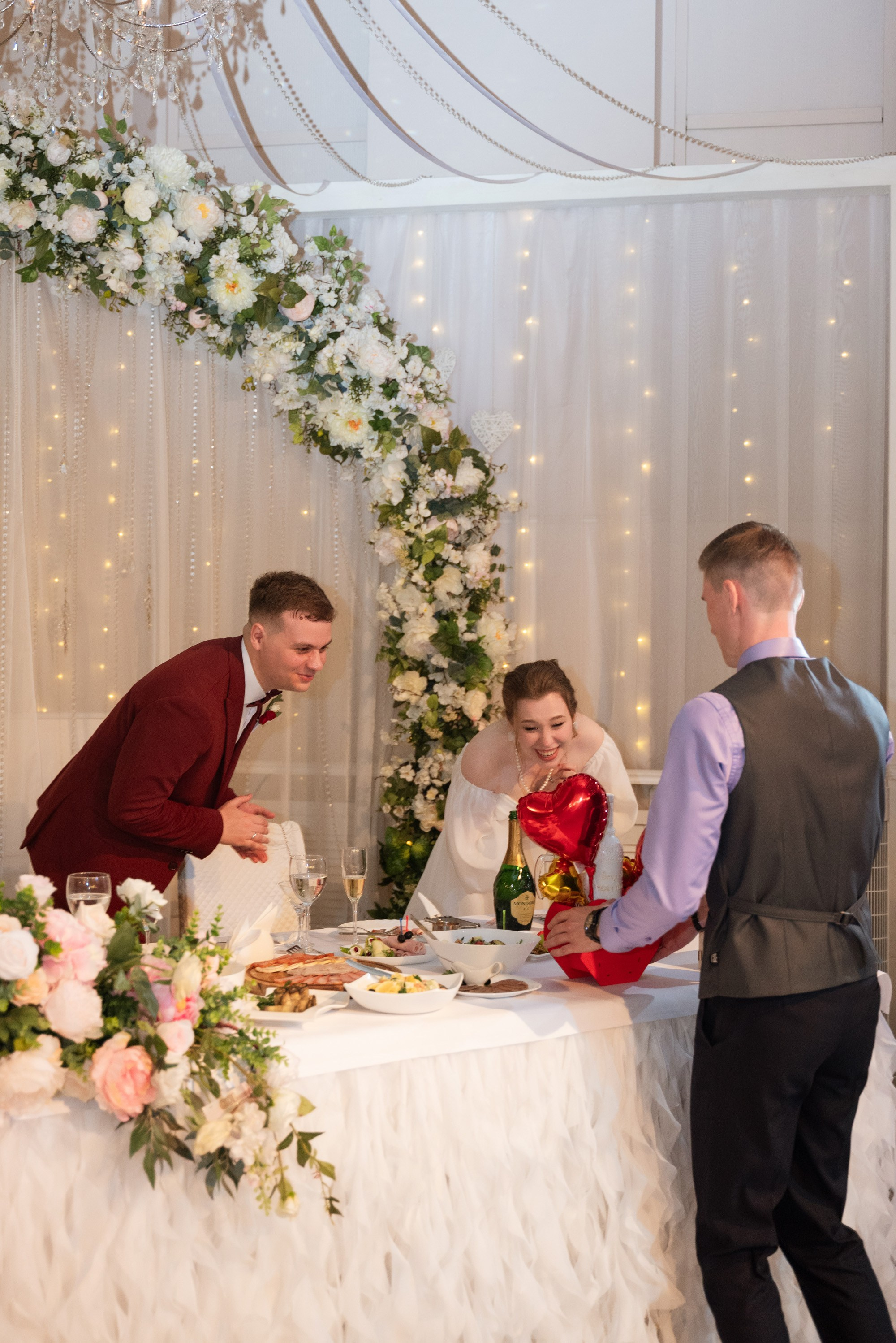 Егор и Елена | 02.06.24. Свадебный фотограф в Санкт-Петербурге Владислава Тюльпина