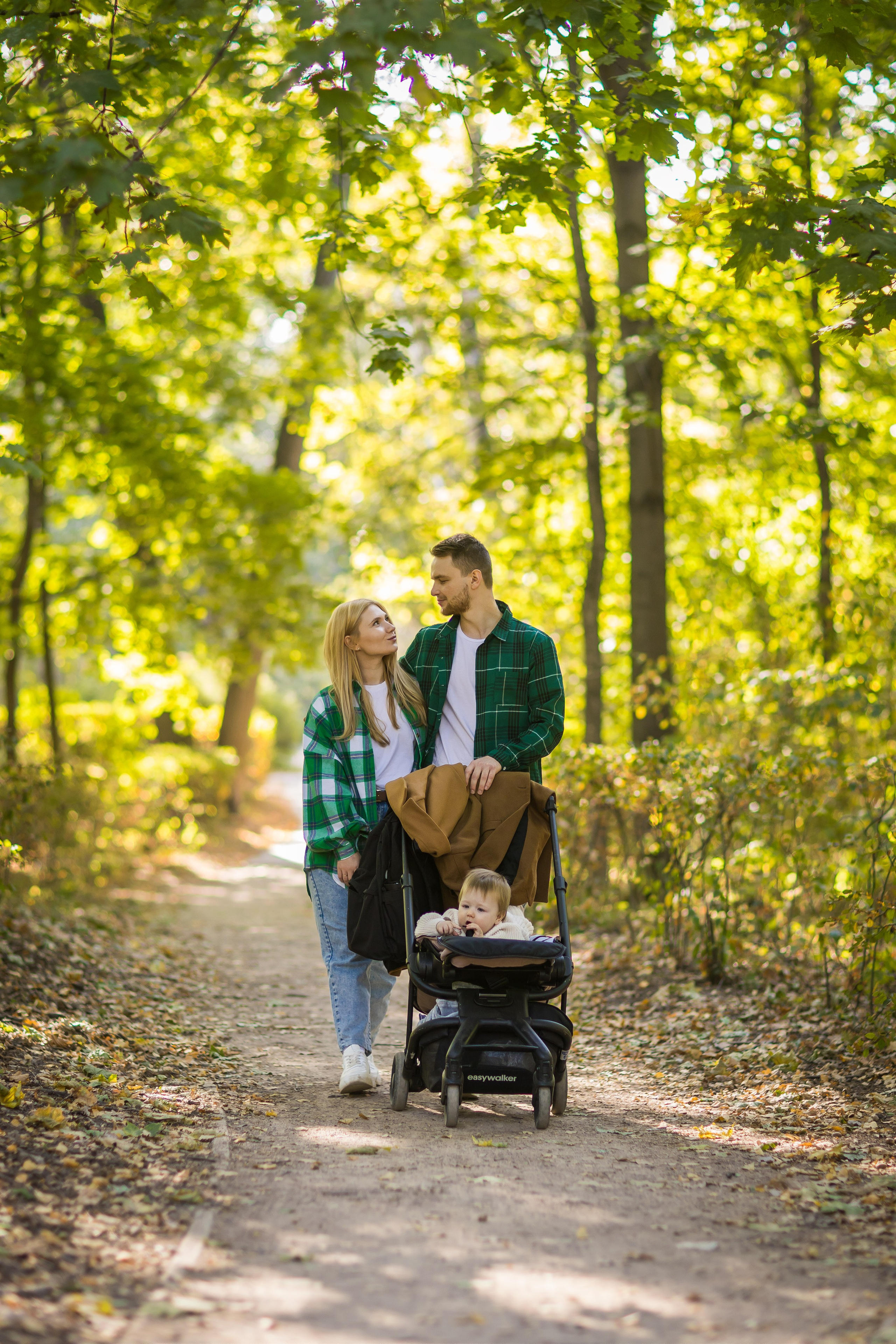 Семейная фотосессия на природе. Photomantis