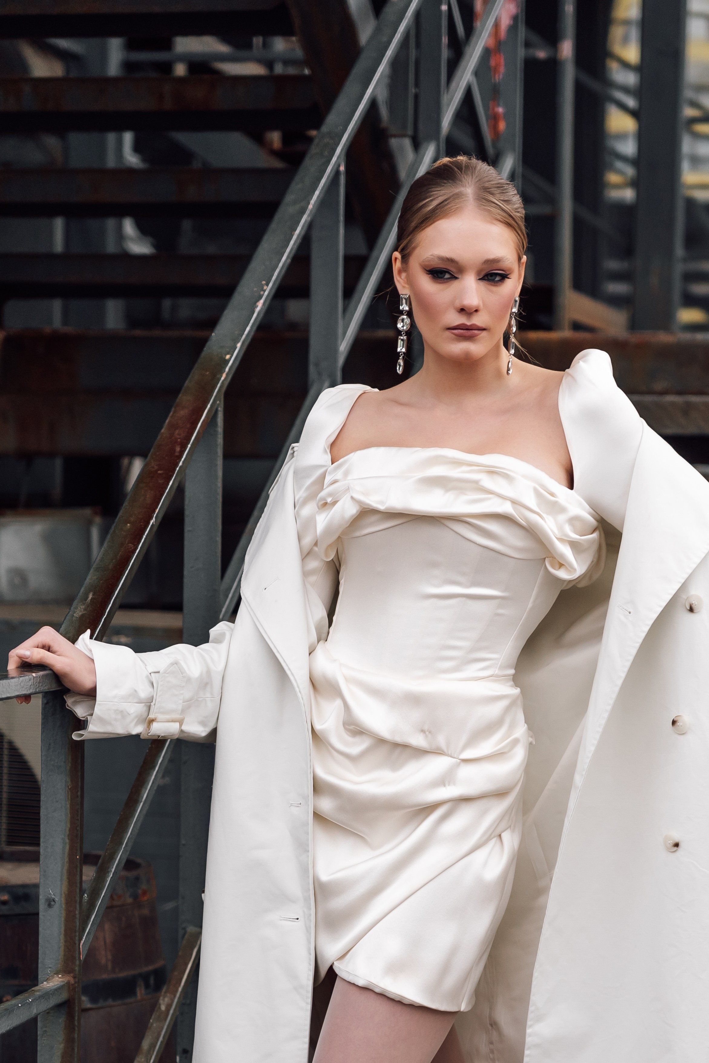 Свадебная фотосессия в Тамбове: стильные молодожены, фотограф Павел Четвертков.