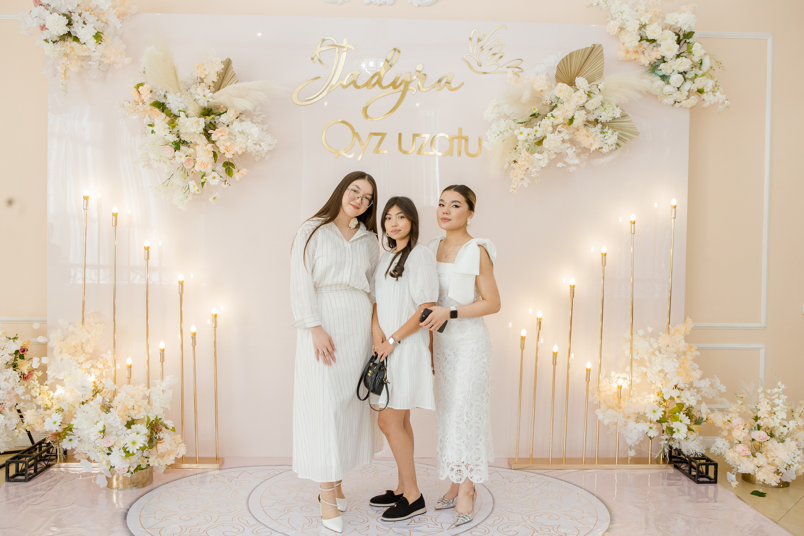 QYZ UZATU ZHADYRA. Свадебный и репортажный фотограф в Астане T.Yertay «Nomad media»