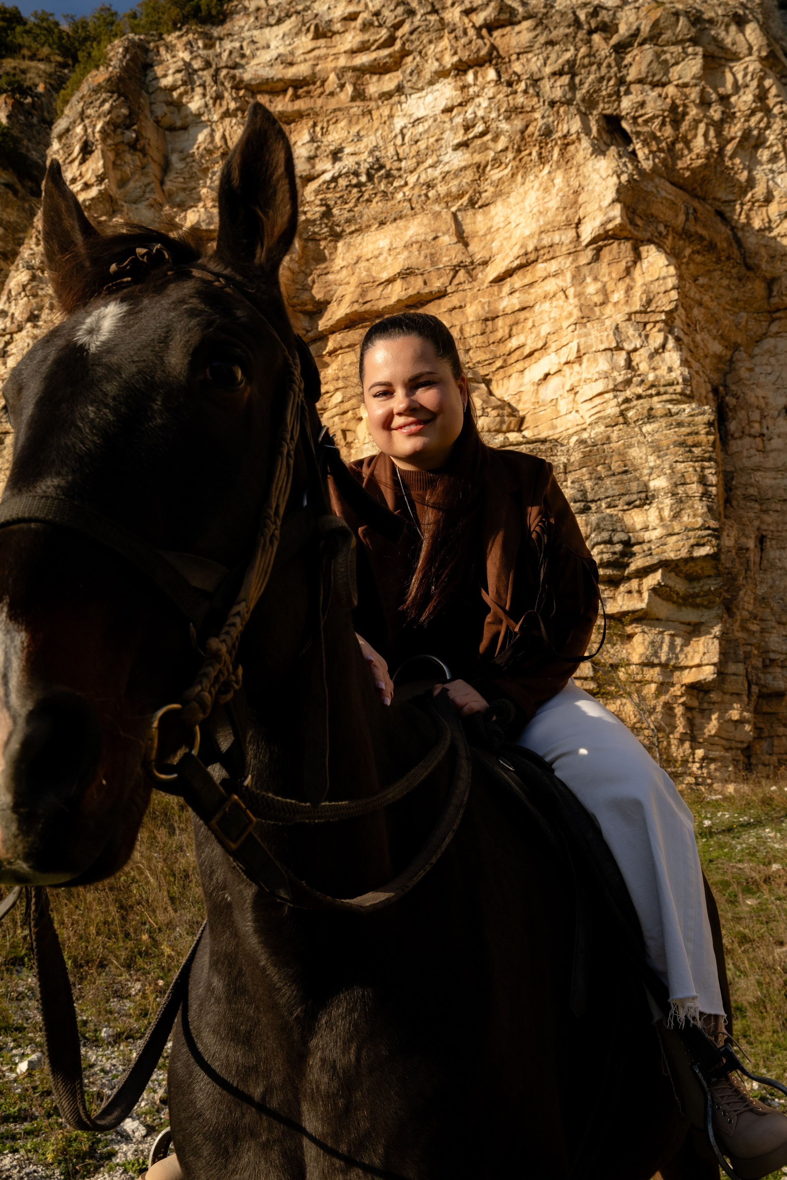 Фотосессия в конном клубе на лошадях. Фотограф в Кисловодске Юлия Федоренко