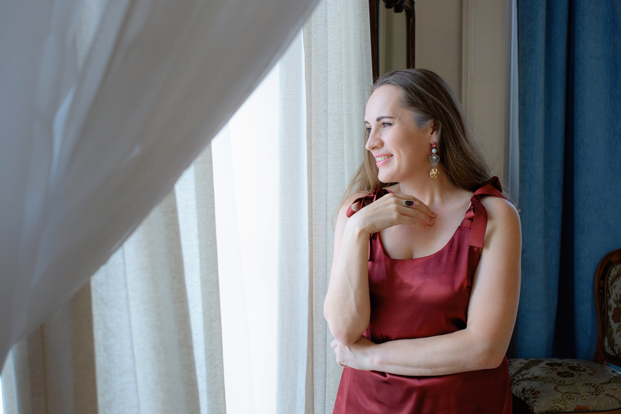 Личная история в кадре. Женская съемка в Санкт-Петербурге. Портретные фотосессии, контент-съемки, репортаж