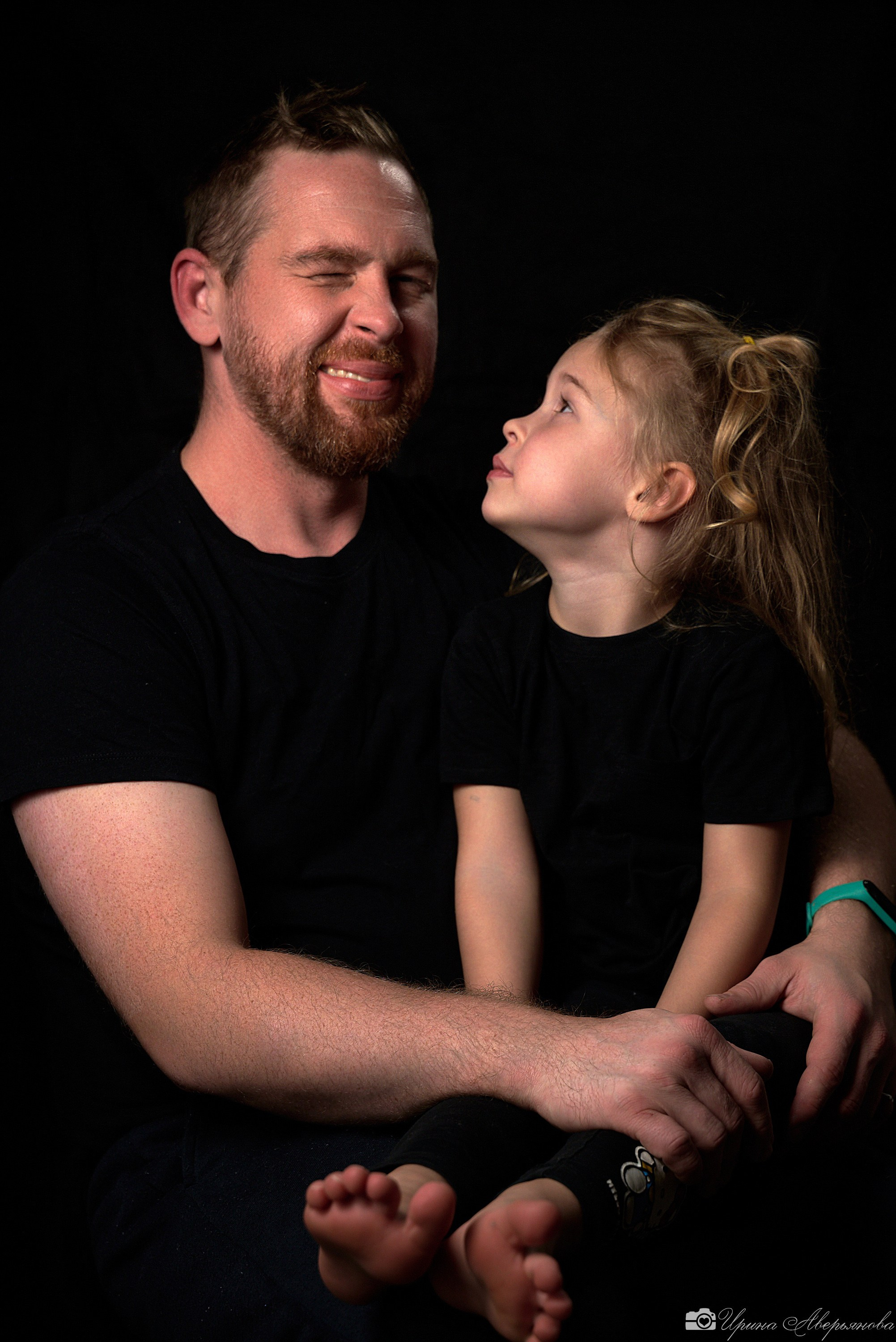 Семейная фотосессия в темном ключе. Фотограф в Ульяновске Ирина Аверьянова