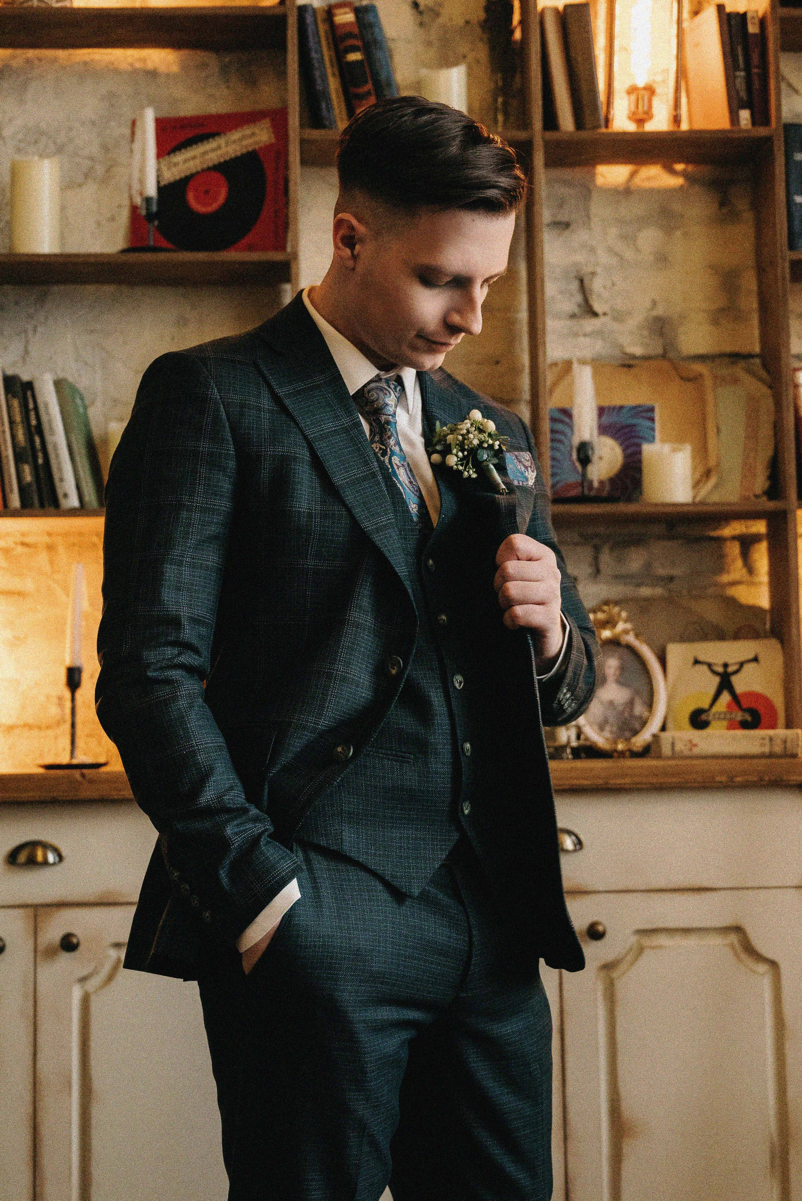 Артем и Галя. Тамара Власова