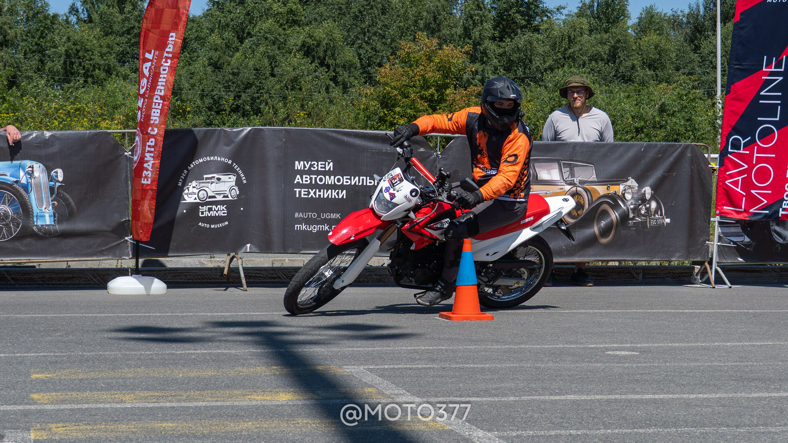 Motogymkhana CUP 1 Ekat 2025. Moto377