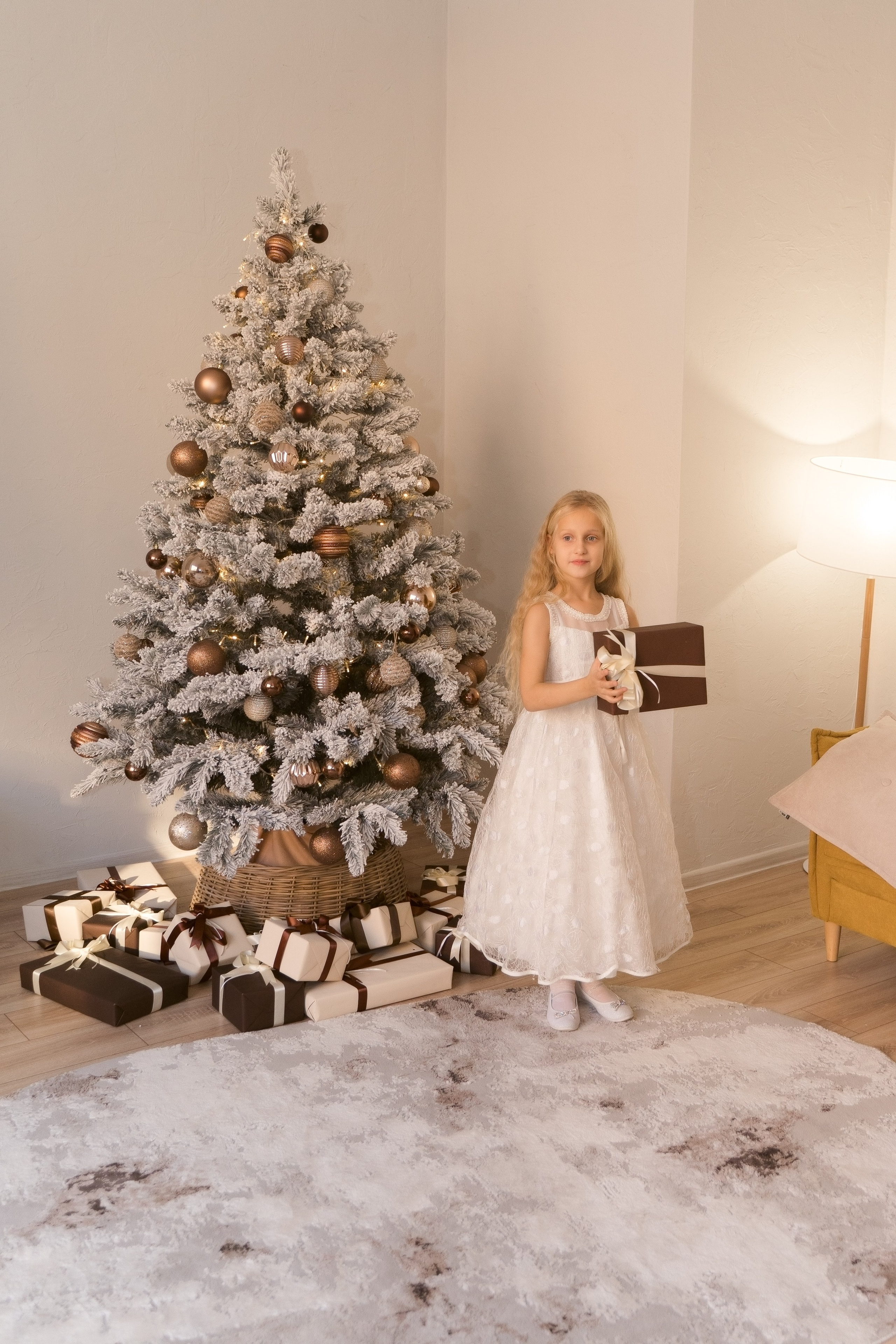 Бабушка и внуки. Nadia Fay