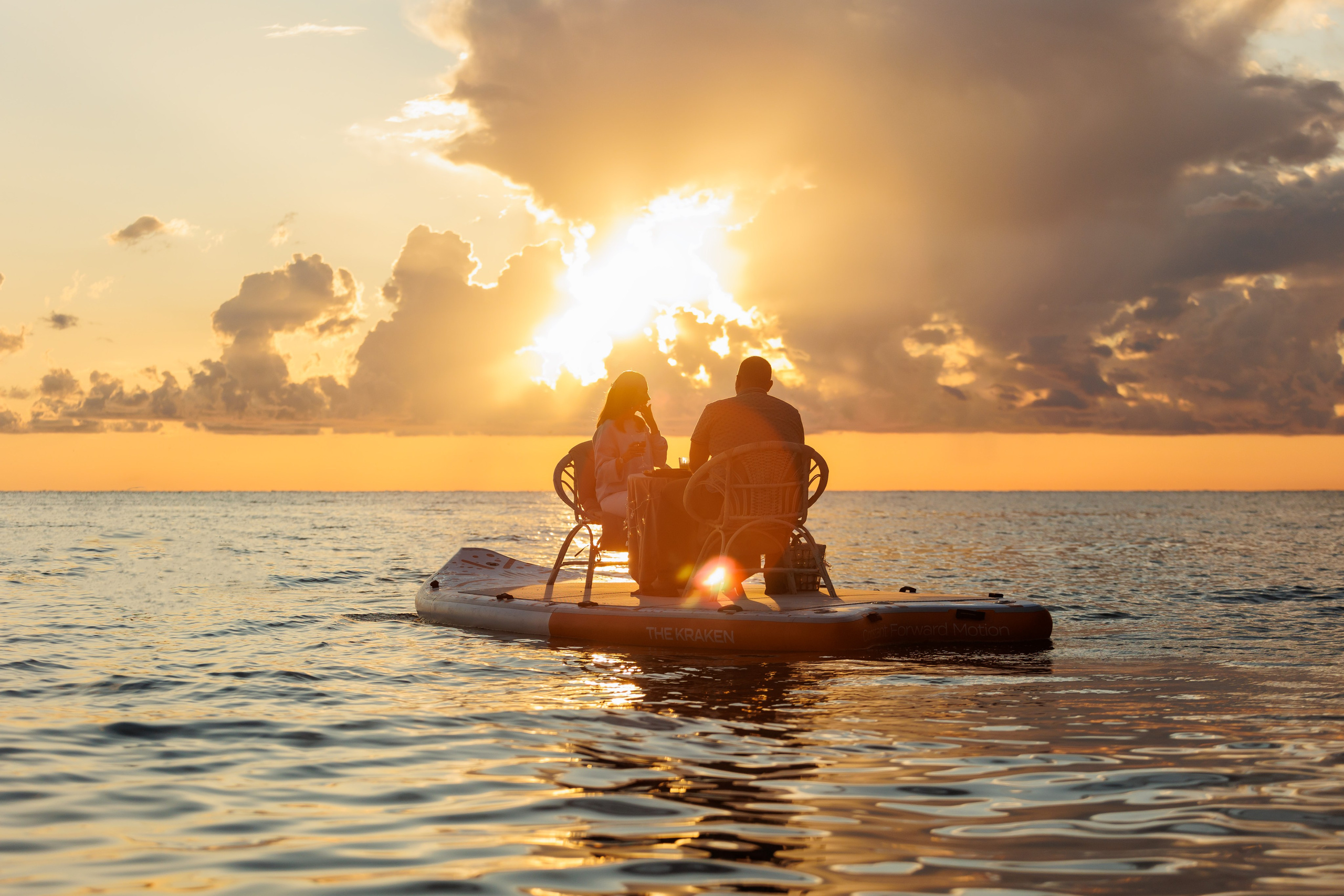 Романтическая съемка на воде. Фотограф в Санкт-Петербурге и Москве Макс Спектор