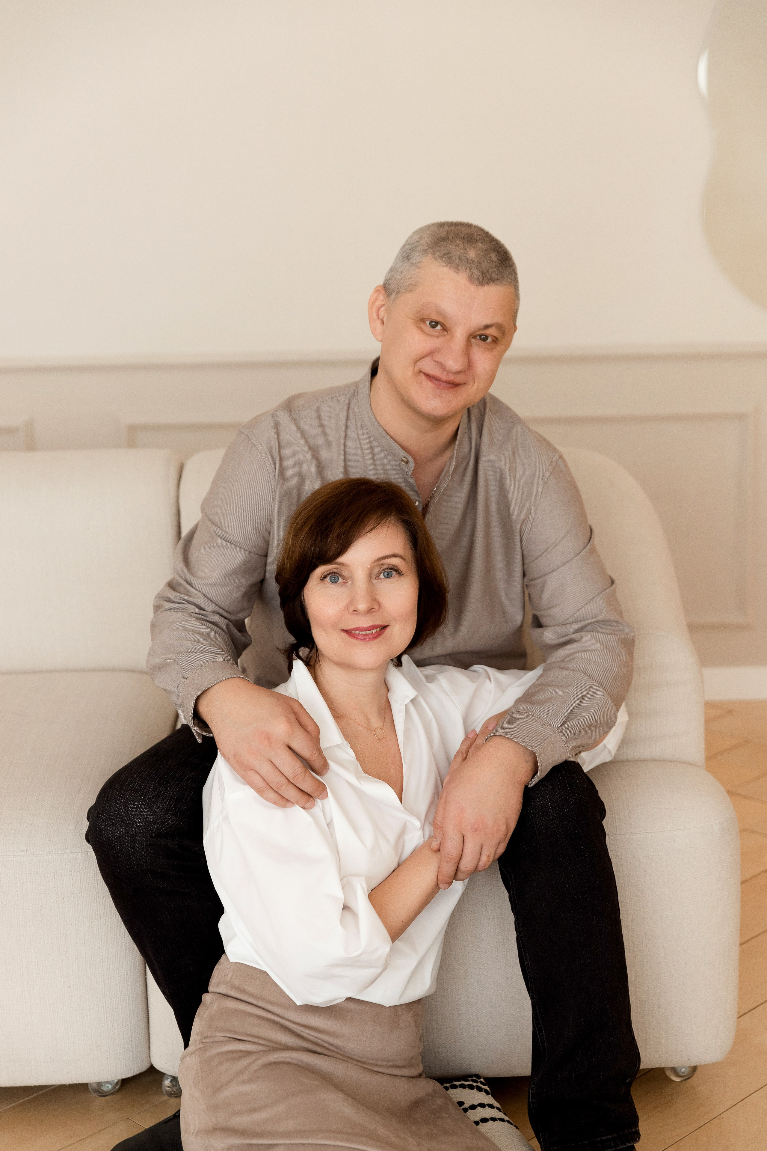 Съемка большой семьи в студии «Когда вместе». Семейный фотограф в Екатеринбурге Маргарита Курносова