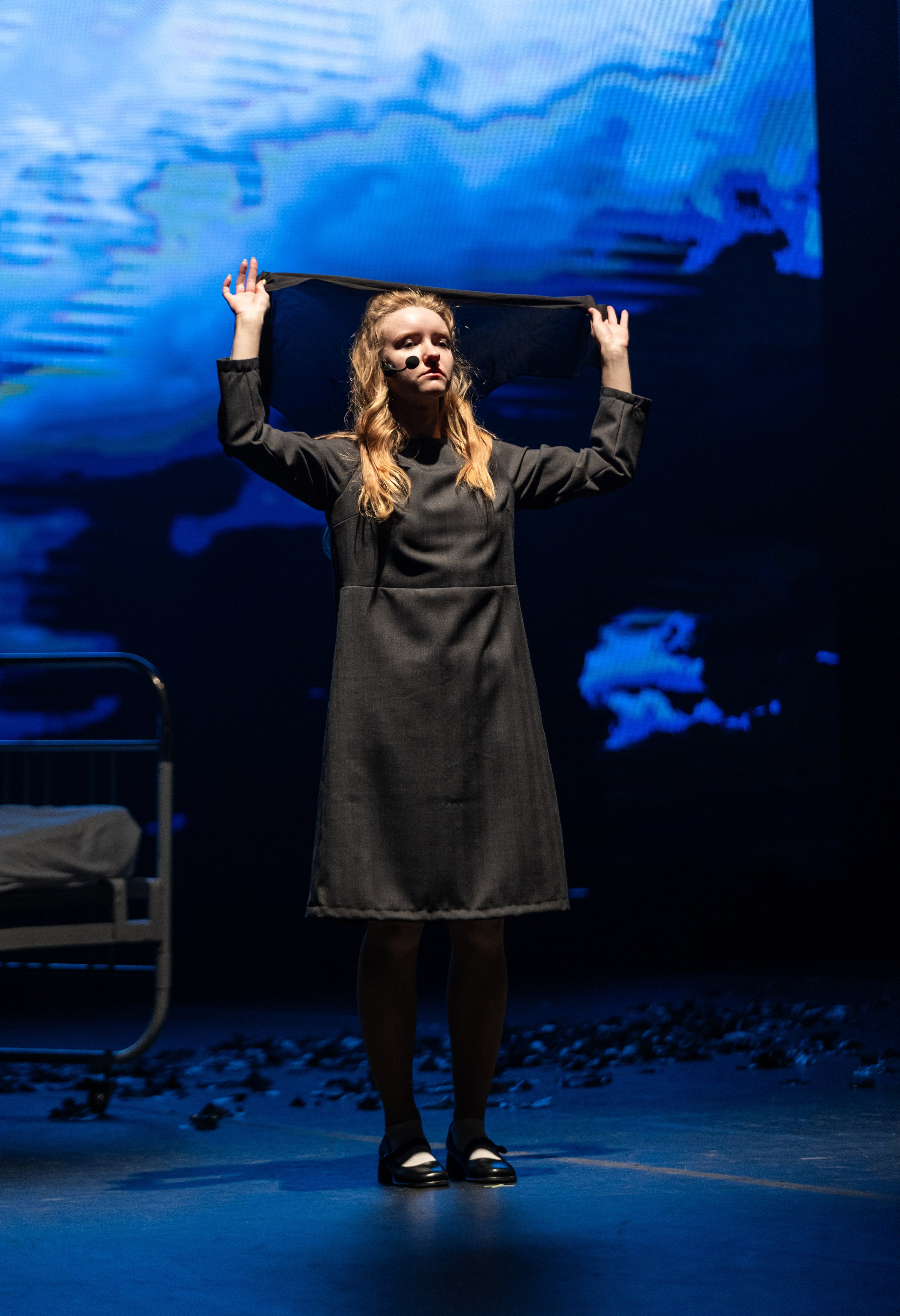 Спектакль «Будем жить». Молодежный театр Призма. Фотограф в Нижнем Новгороде, Дзержинске Олеся Хозяева