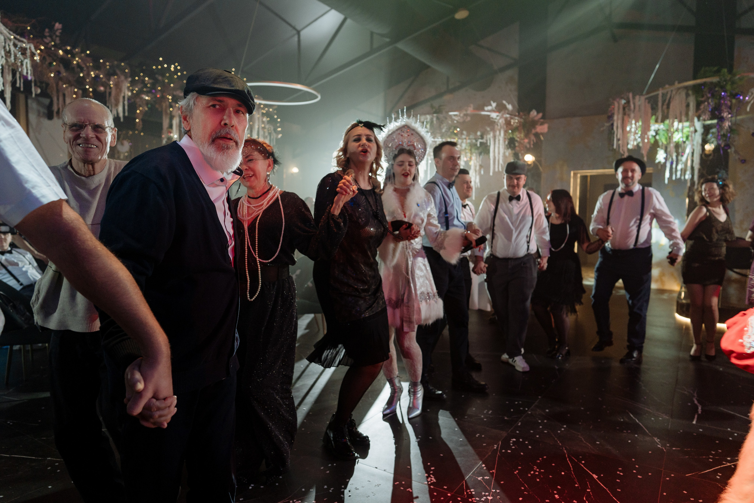 Альбион Тур