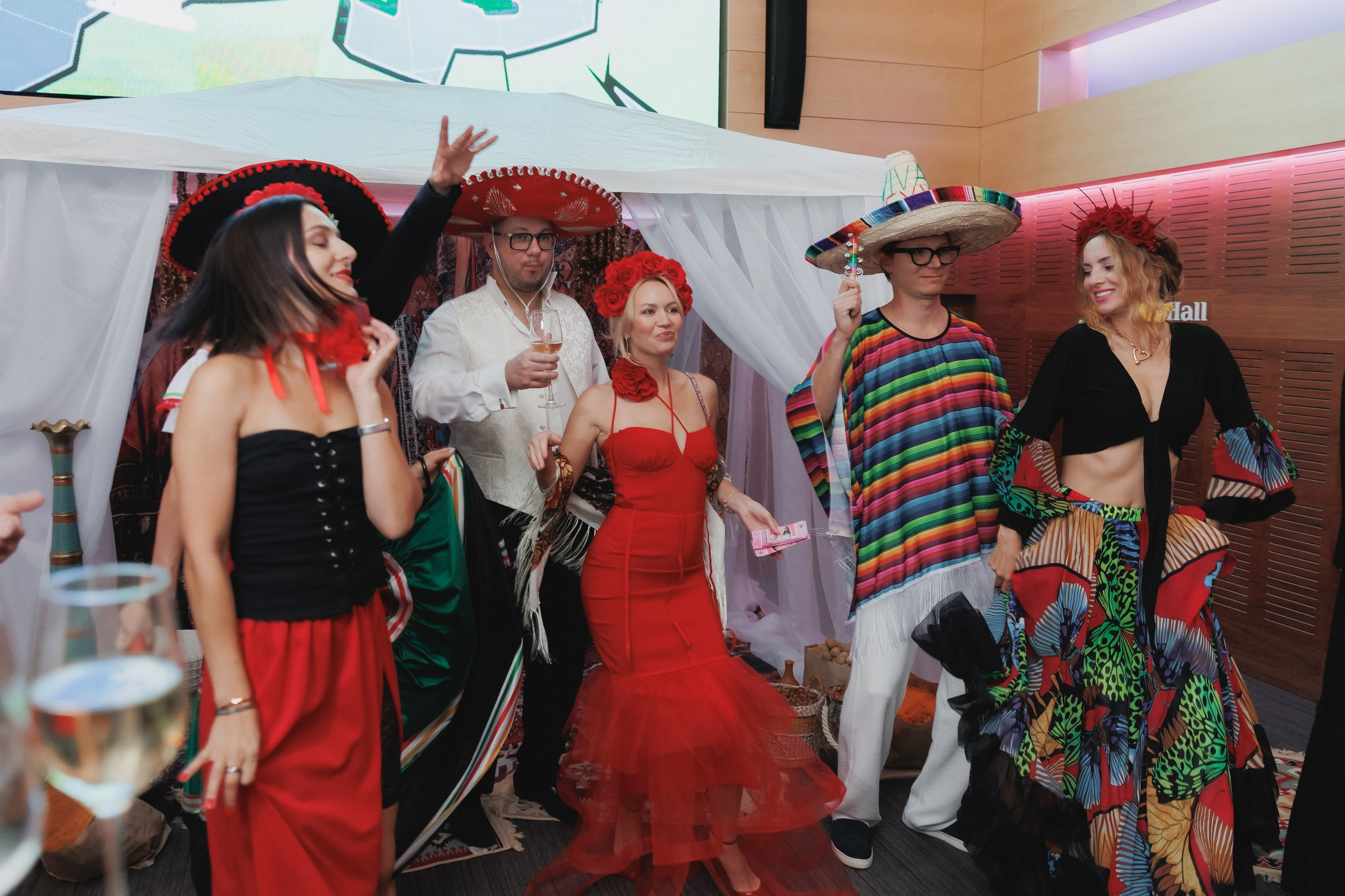 Весь мир у твоих ног!. Фотограф в Волгограде — Александра Искандерова