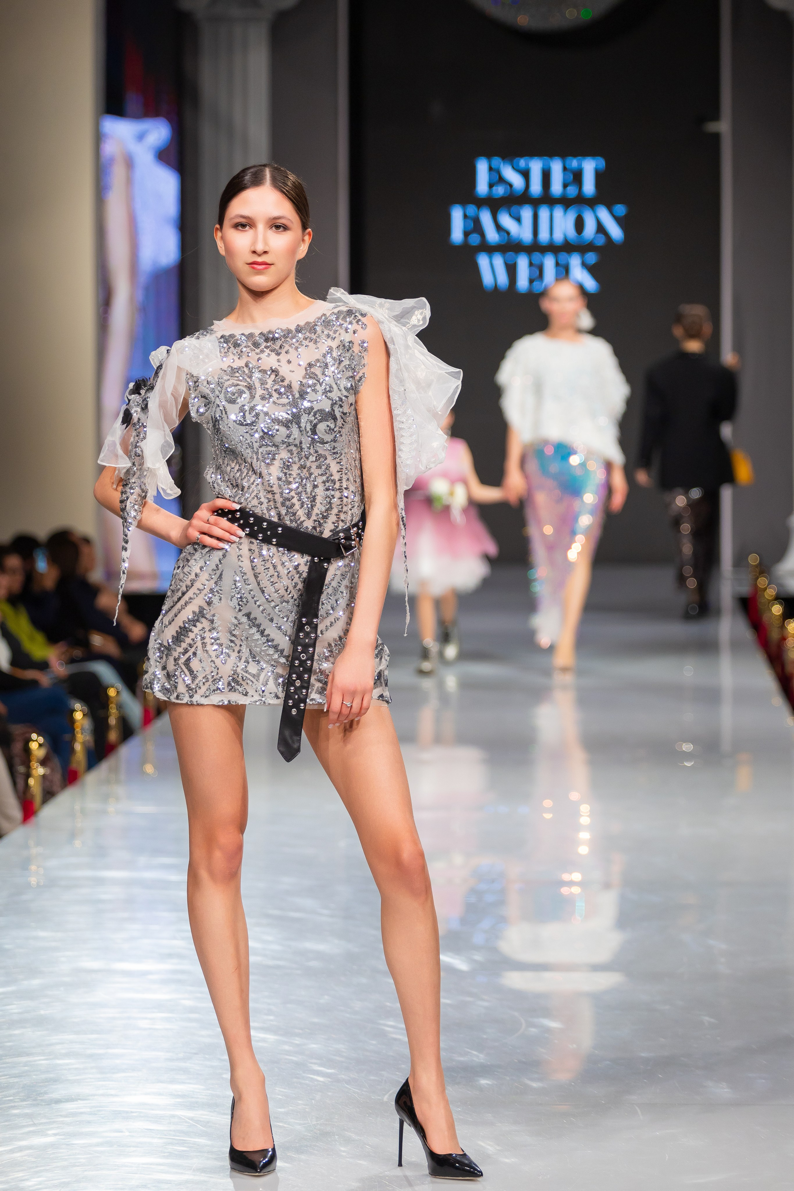 Estet Fashion Week. Photomantis