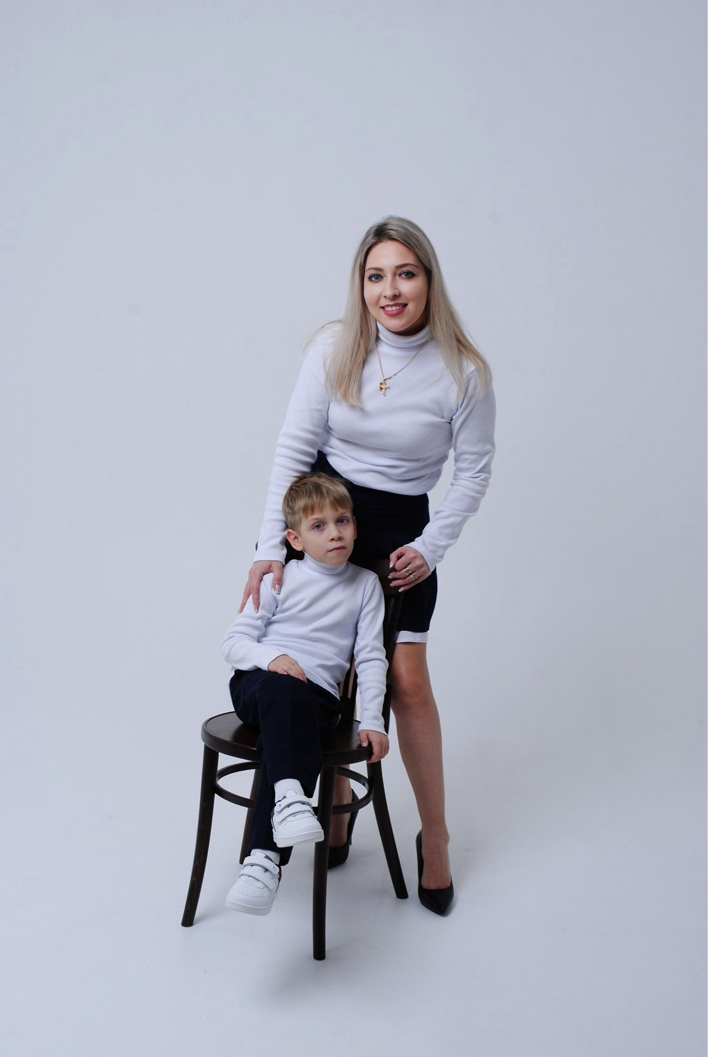 Оксана и сыновья. Фотограф Мария Мусаелян