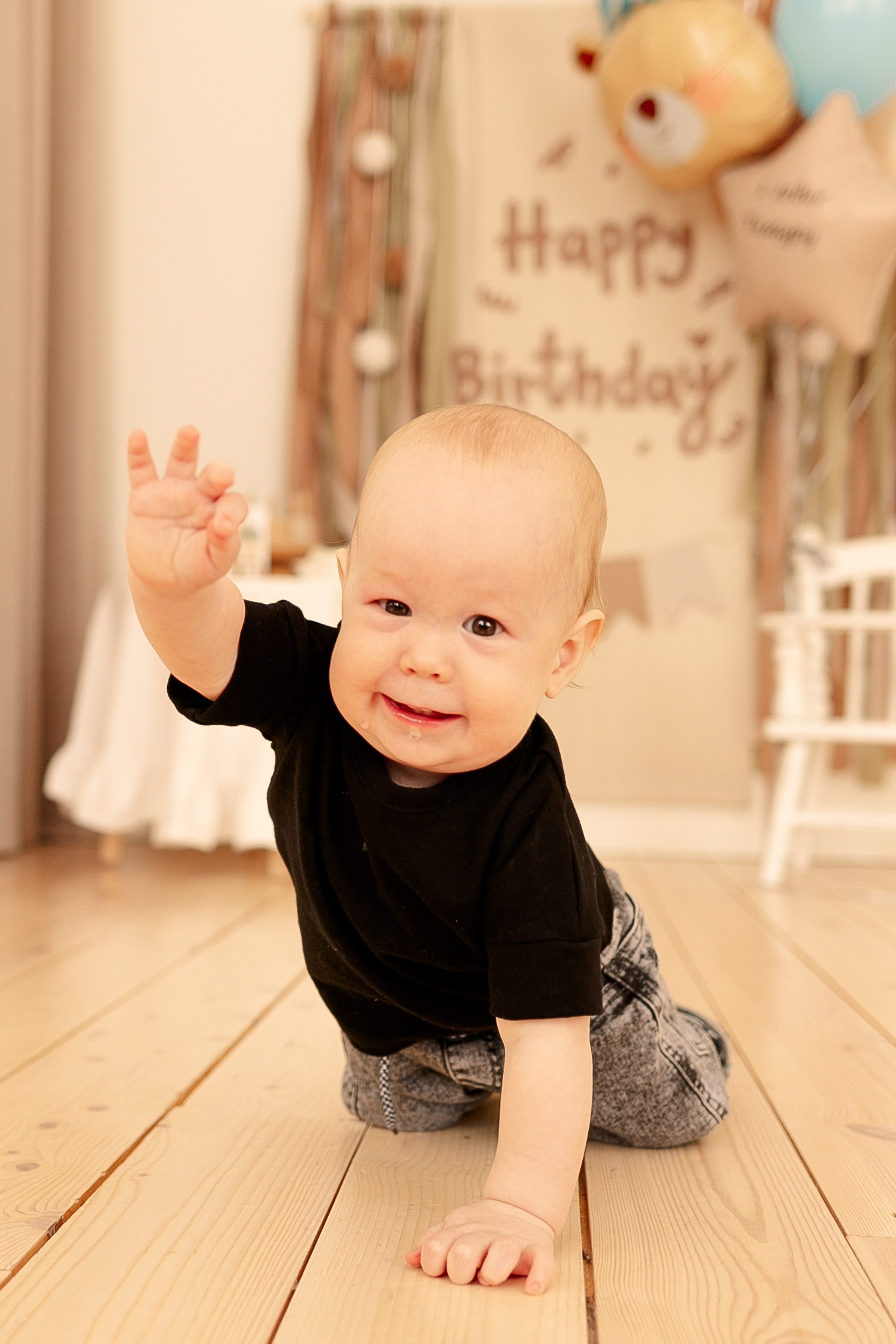 Тимуру 1 годик. Семейный фотограф Фотосессия беременности  Екатеринбург Елена Луткова