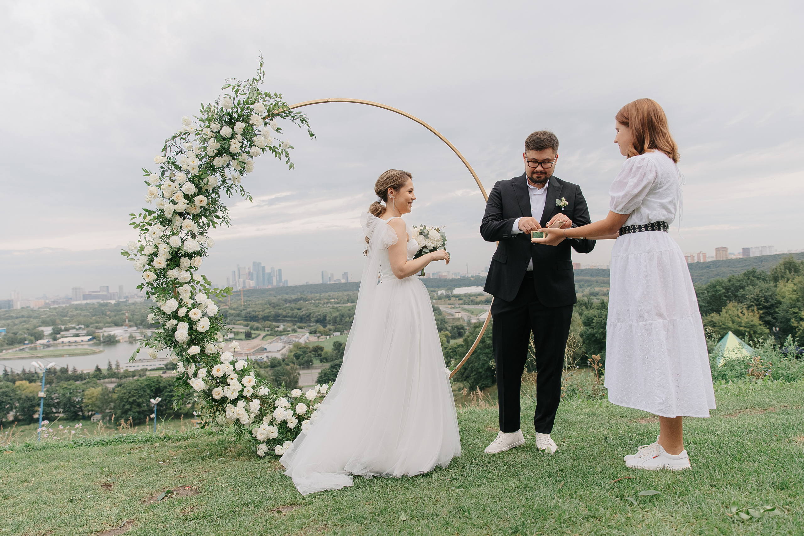 Свадебный фотограф москва. Свадебный фотограф Москва Саша Серегина (Сашина)