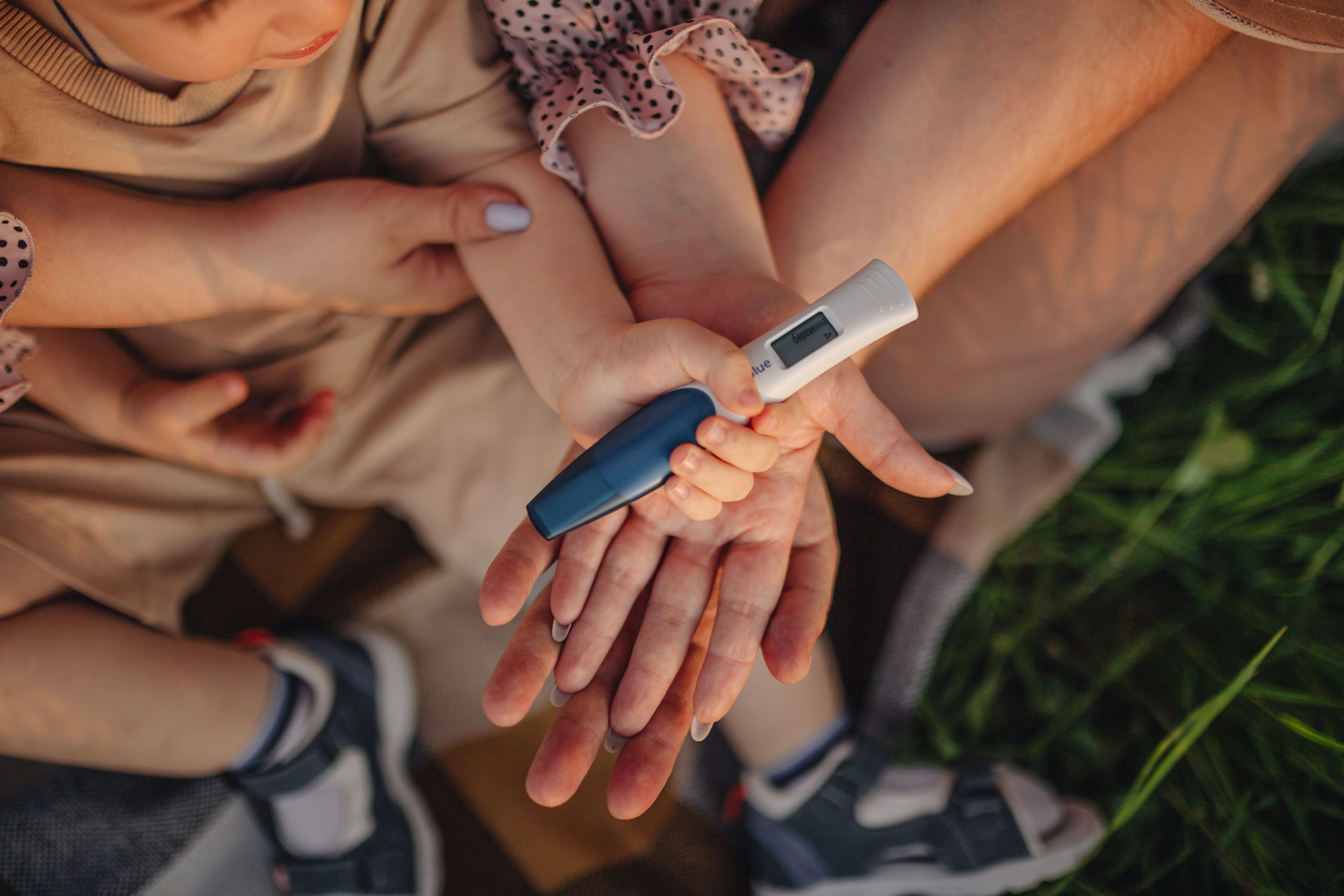 В поле на закате. Фотограф Винокурова Кристина в Санкт-Петербурге
