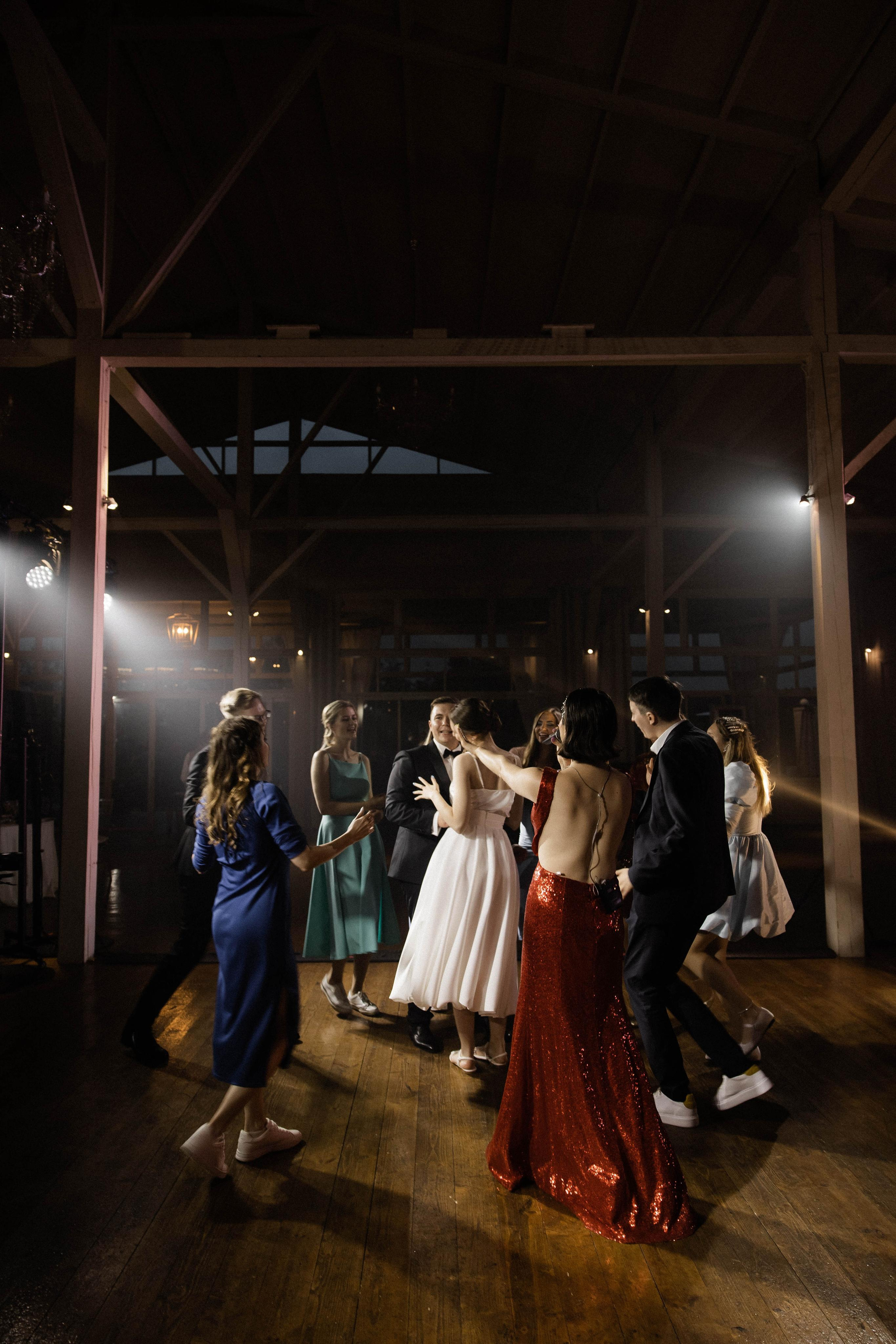 Максим и Валерия. Свадебный фотограф Полина Панина