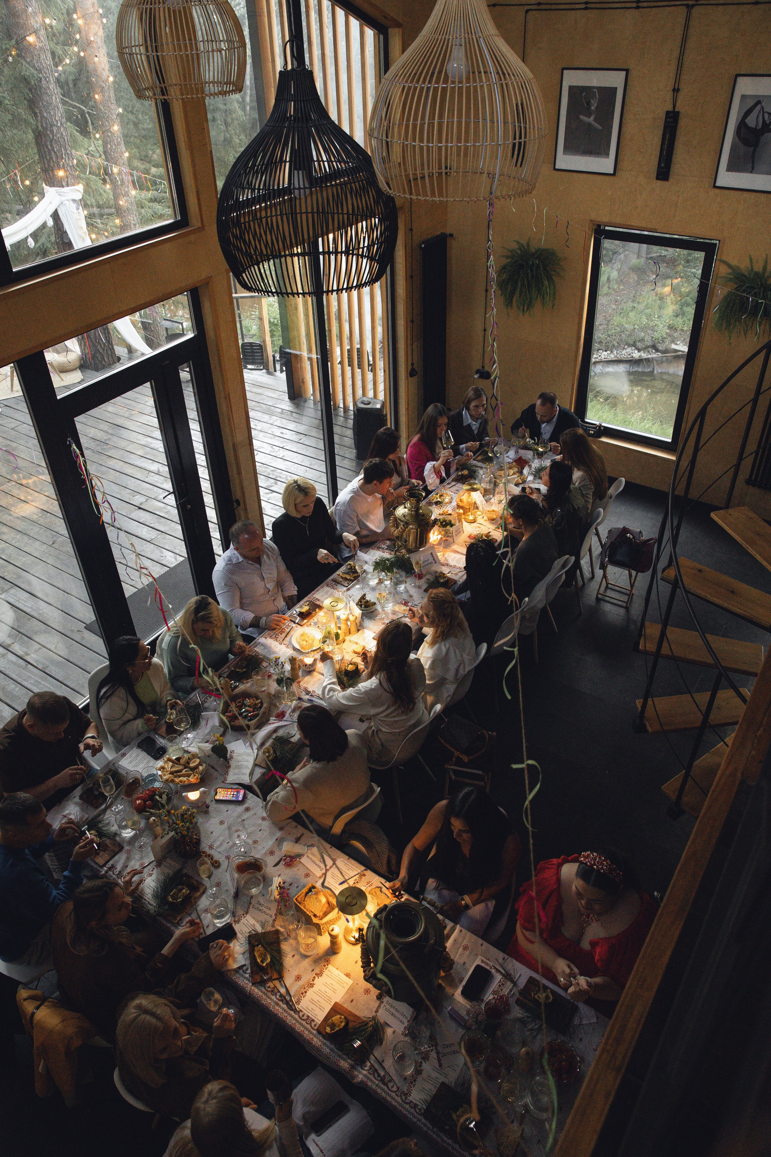 Званый ужин от гастрокафе «Sentori». Свадебные фотографы в г. Сургут Маркова Наталья и Замахина Елена